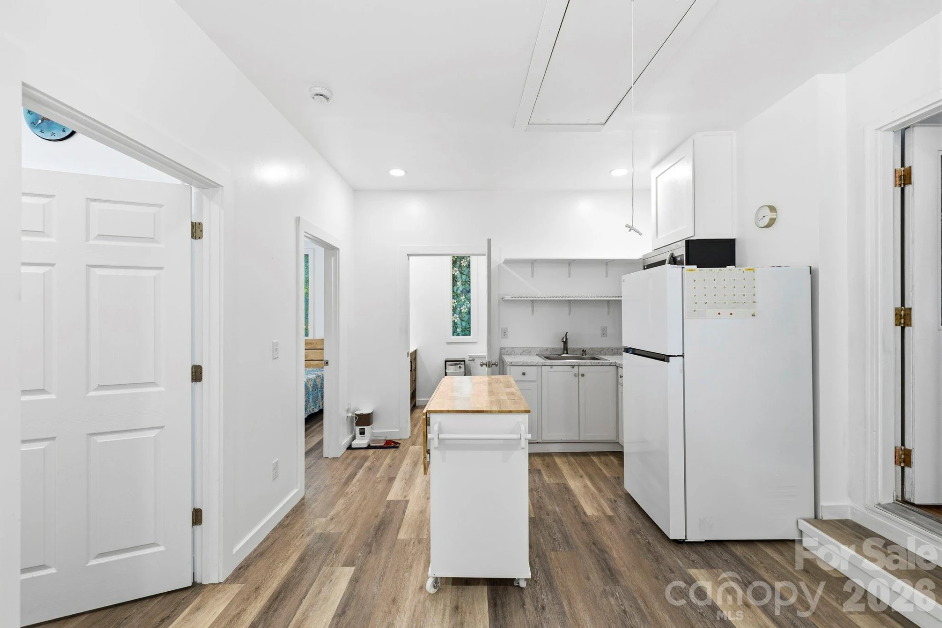 1 Eastway Court - Photo 22