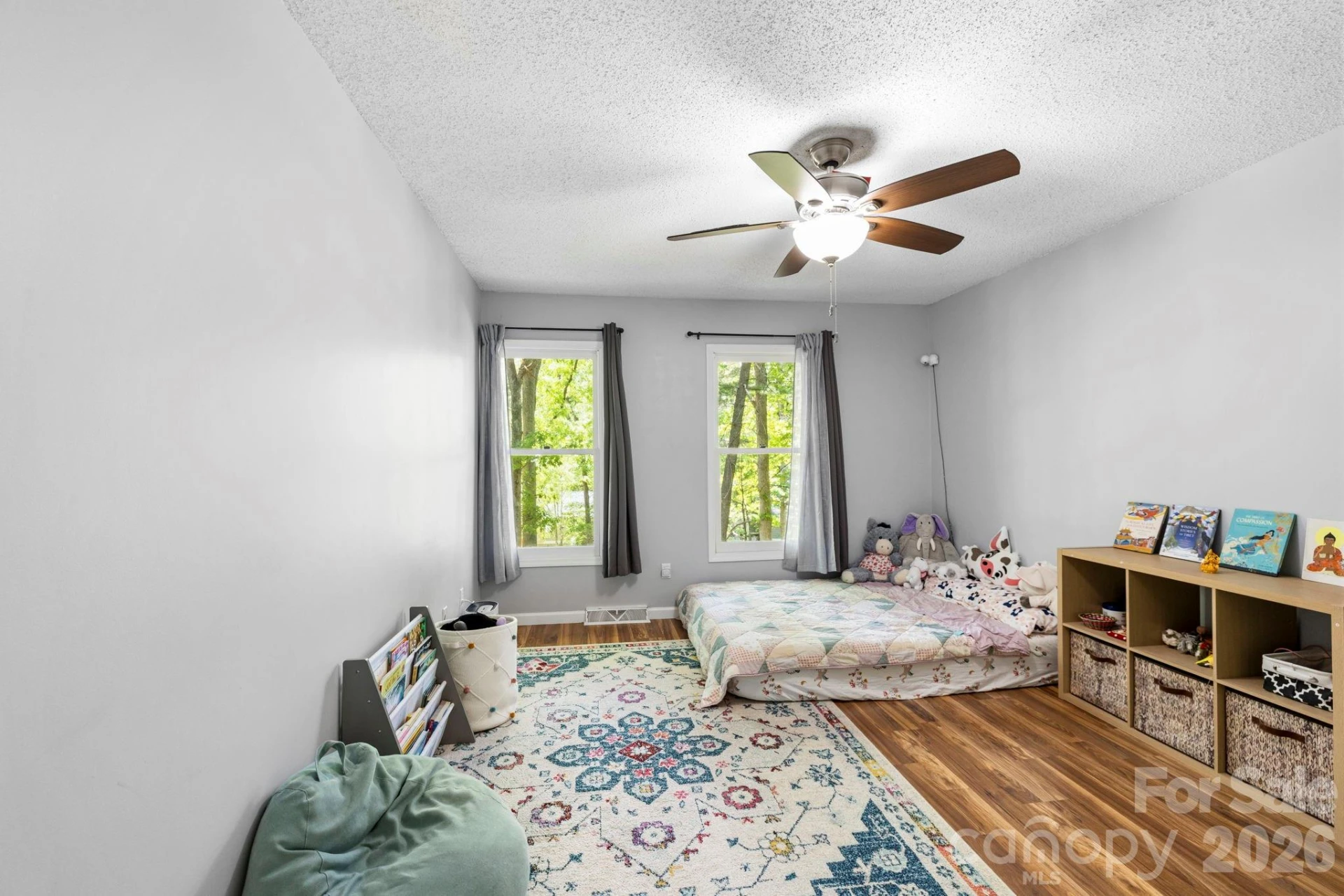 1 Eastway Court - Photo 30