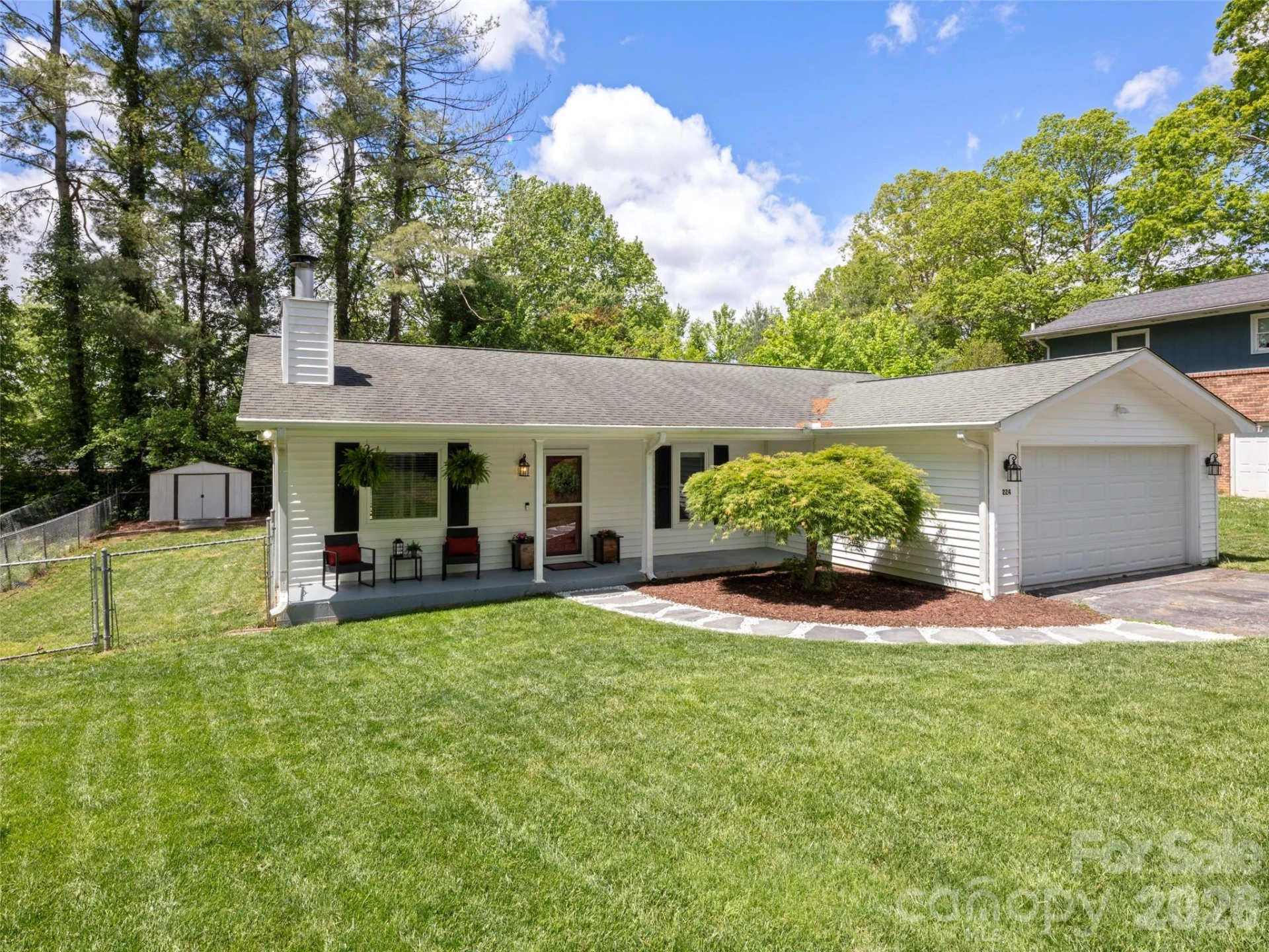 224 Clover Drive - Photo 2