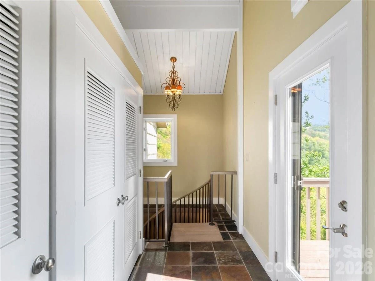 218 Slickrock Road - Photo 26