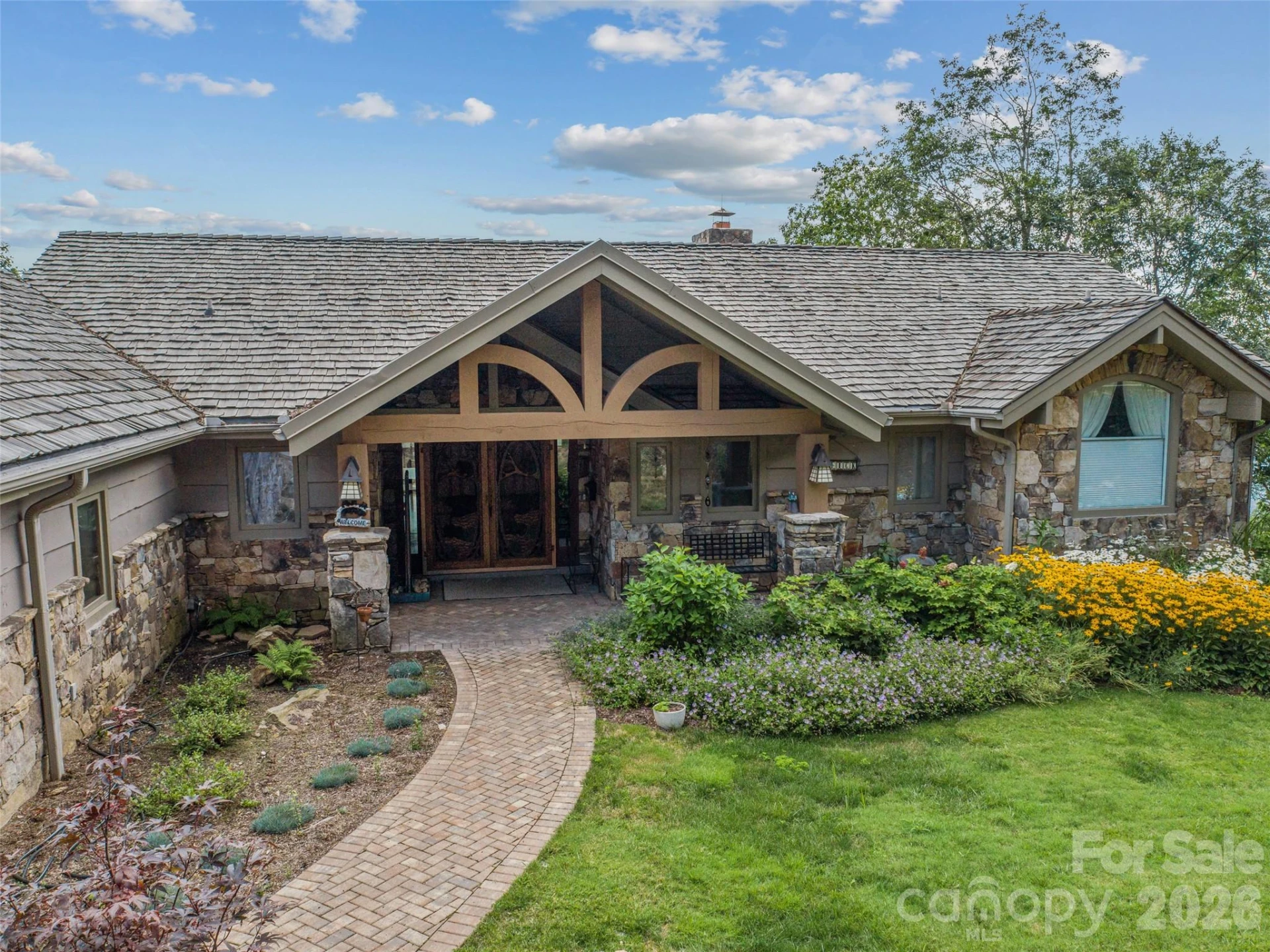 218 Slickrock Road - Photo 4