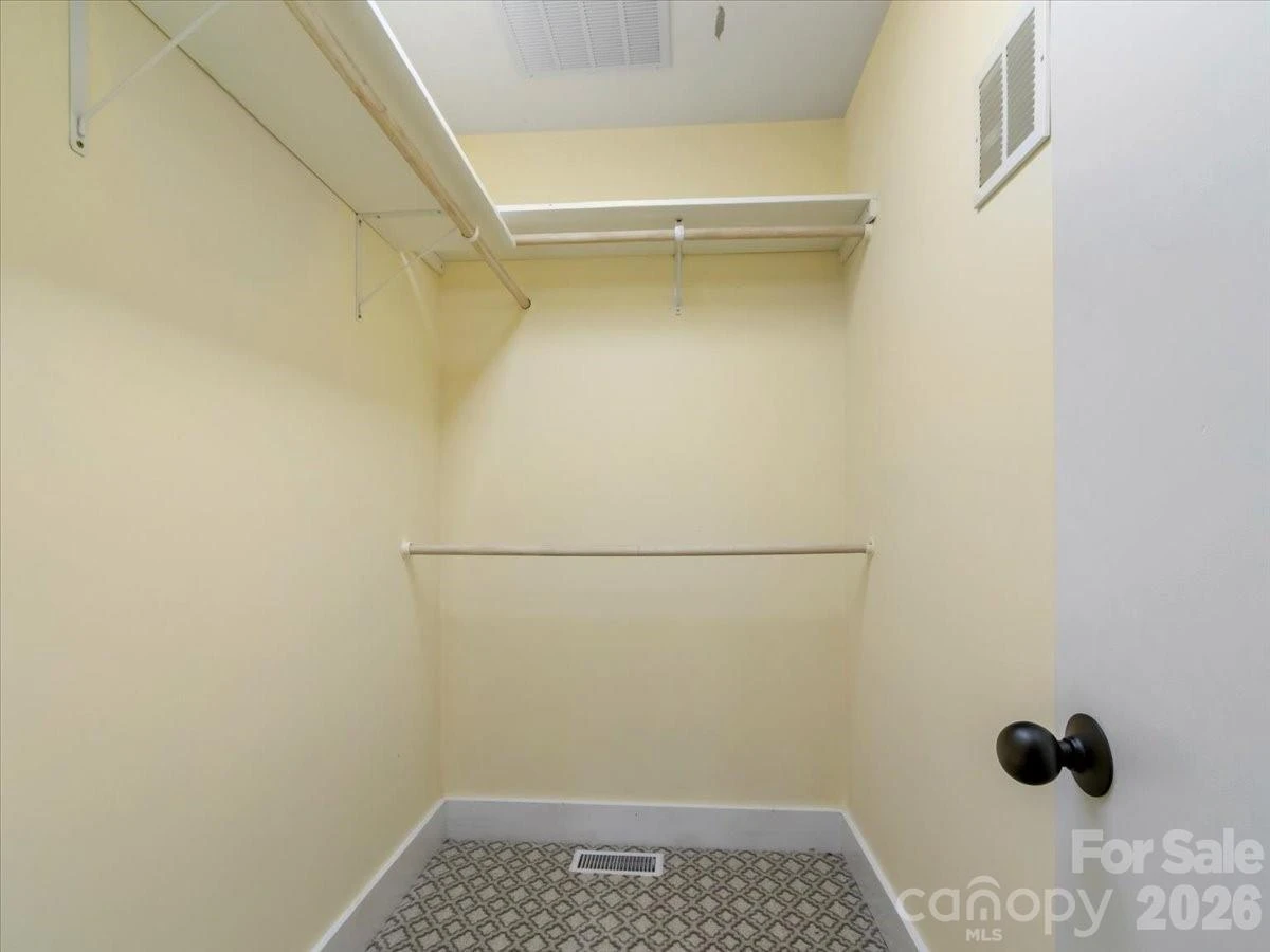 218 Slickrock Road - Photo 35