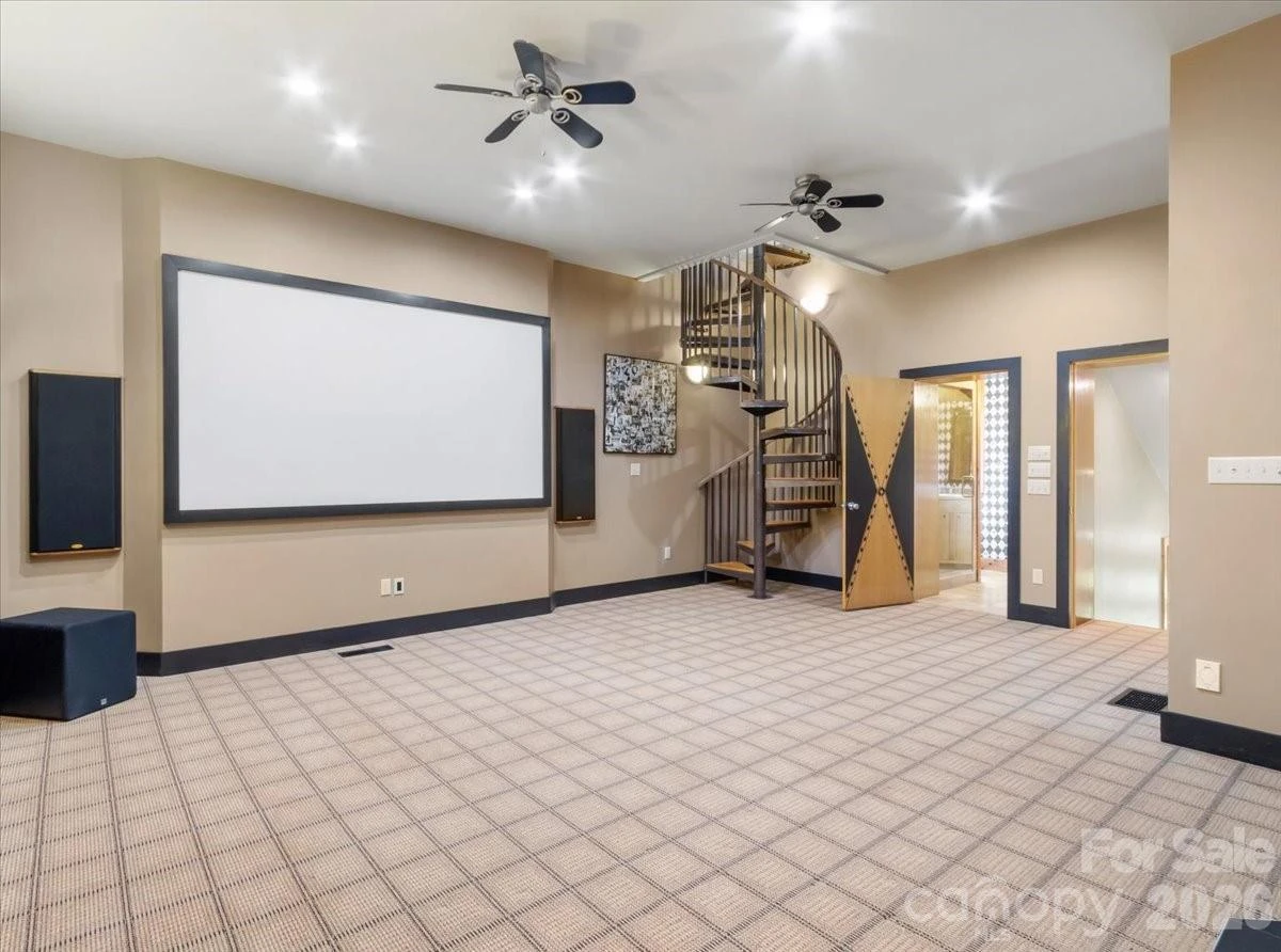 218 Slickrock Road - Photo 38