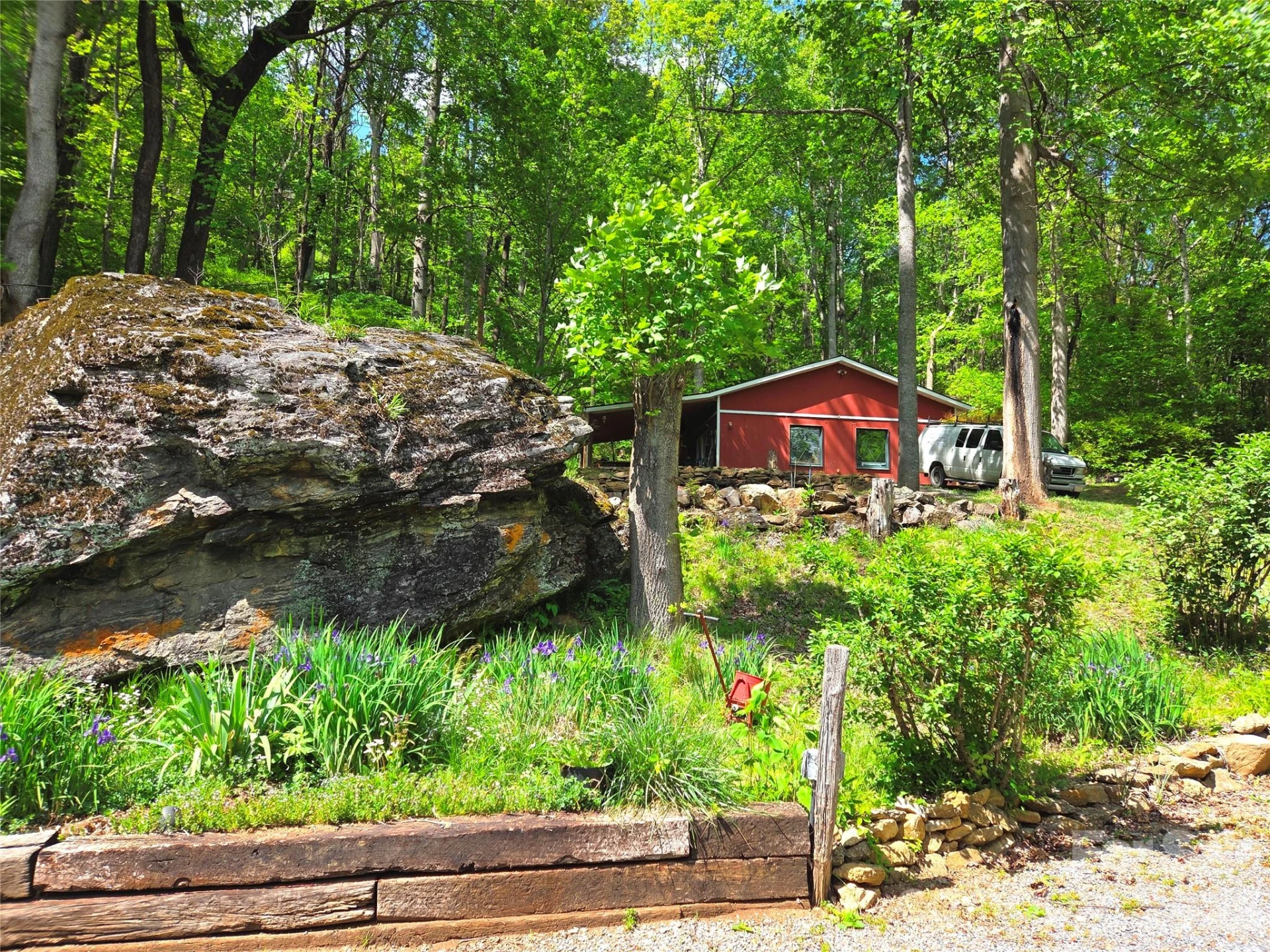150 Sorghum Drive - Photo 38