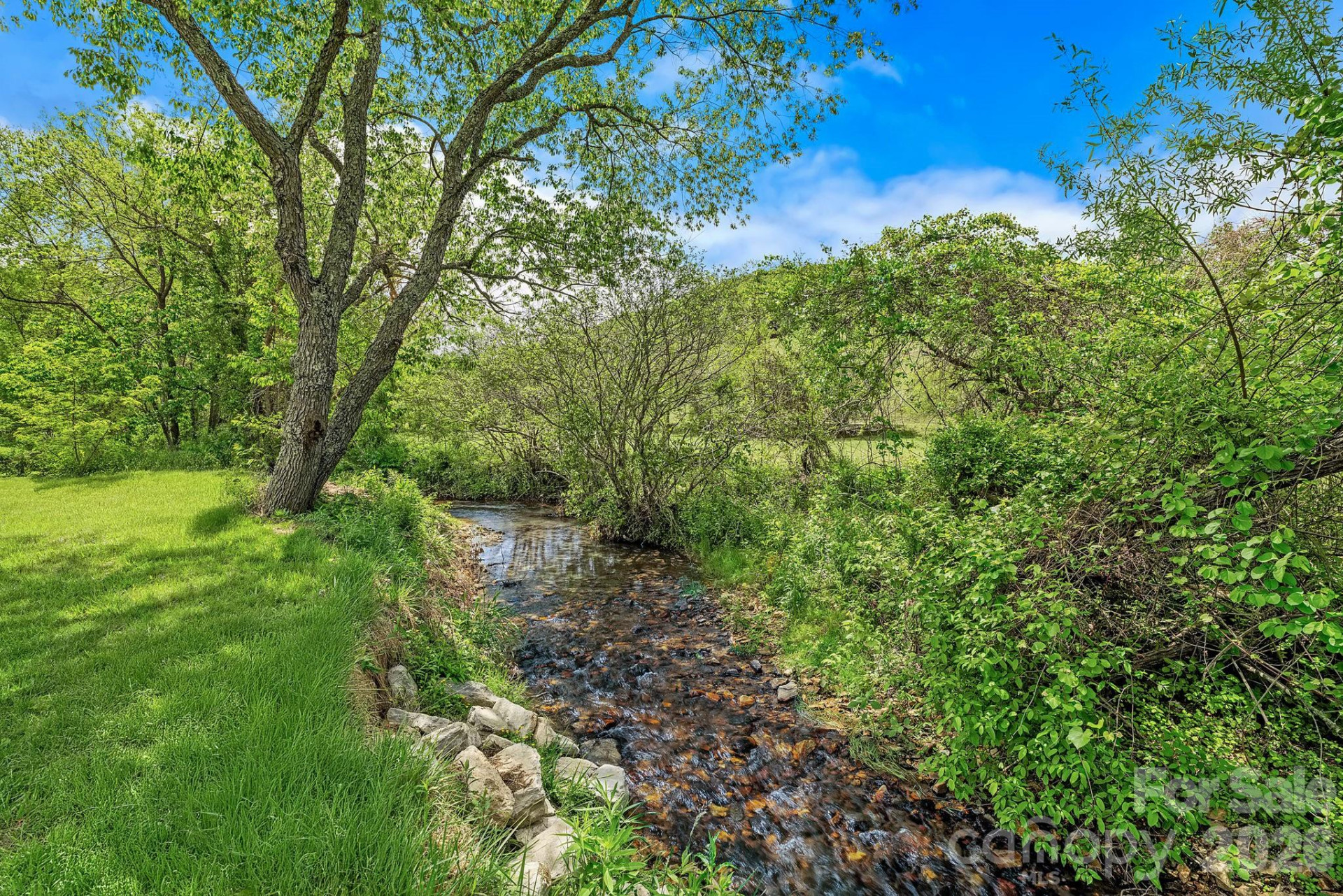 9 Whispering Meadows Drive - Photo 43
