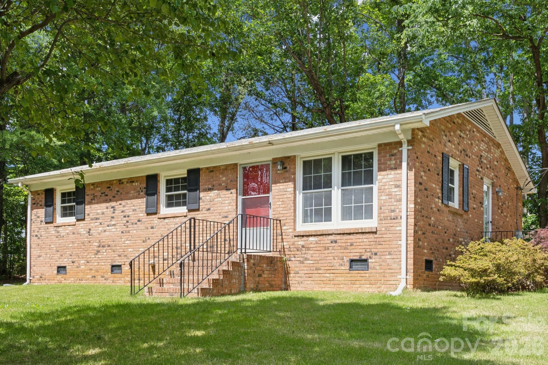 1975 Peace Road