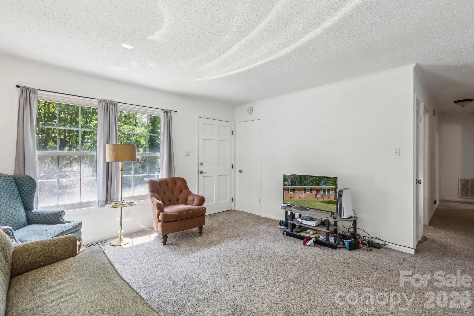 1975 Peace Road - Photo 2