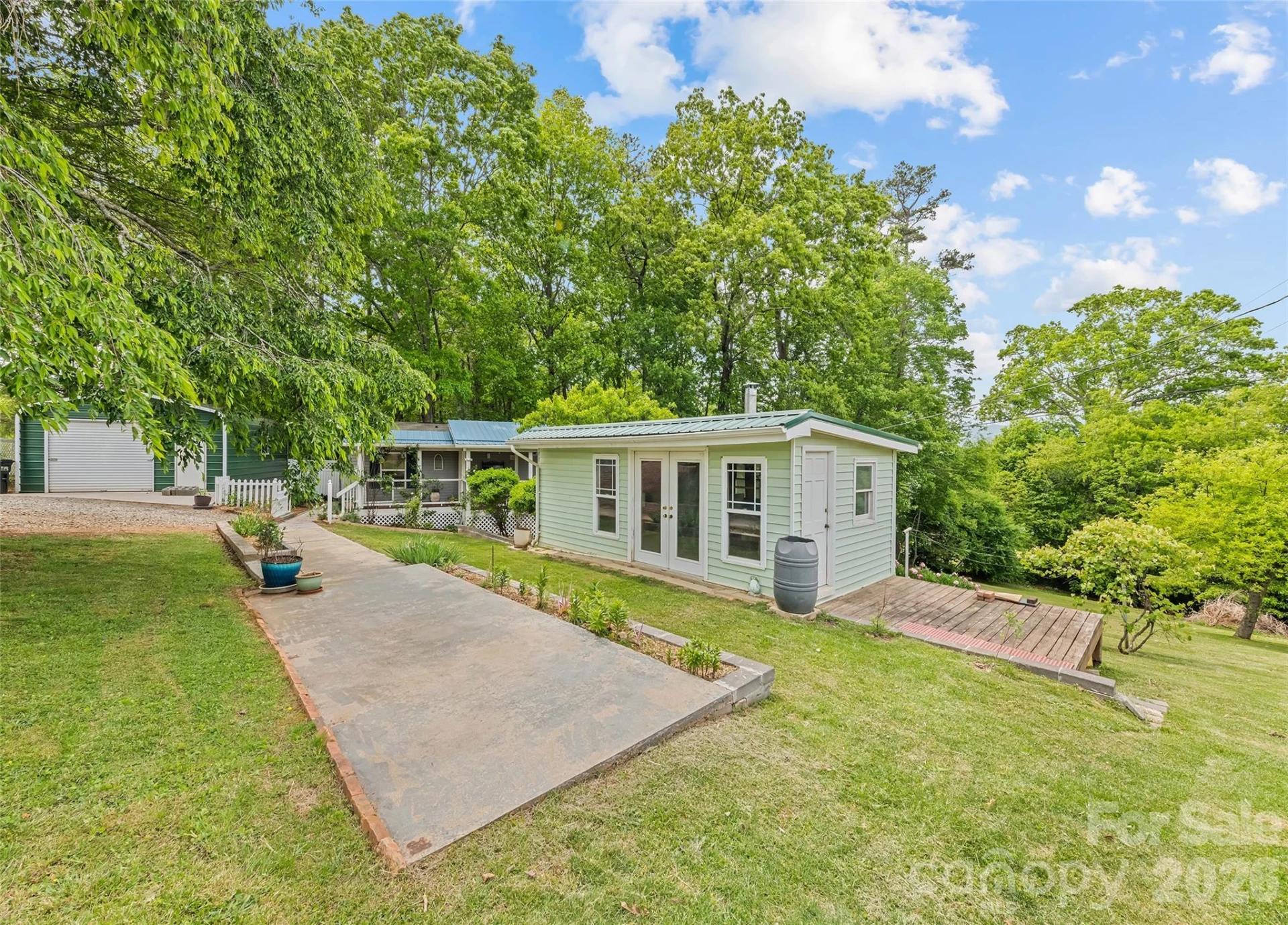 17 King Drive - Photo 24