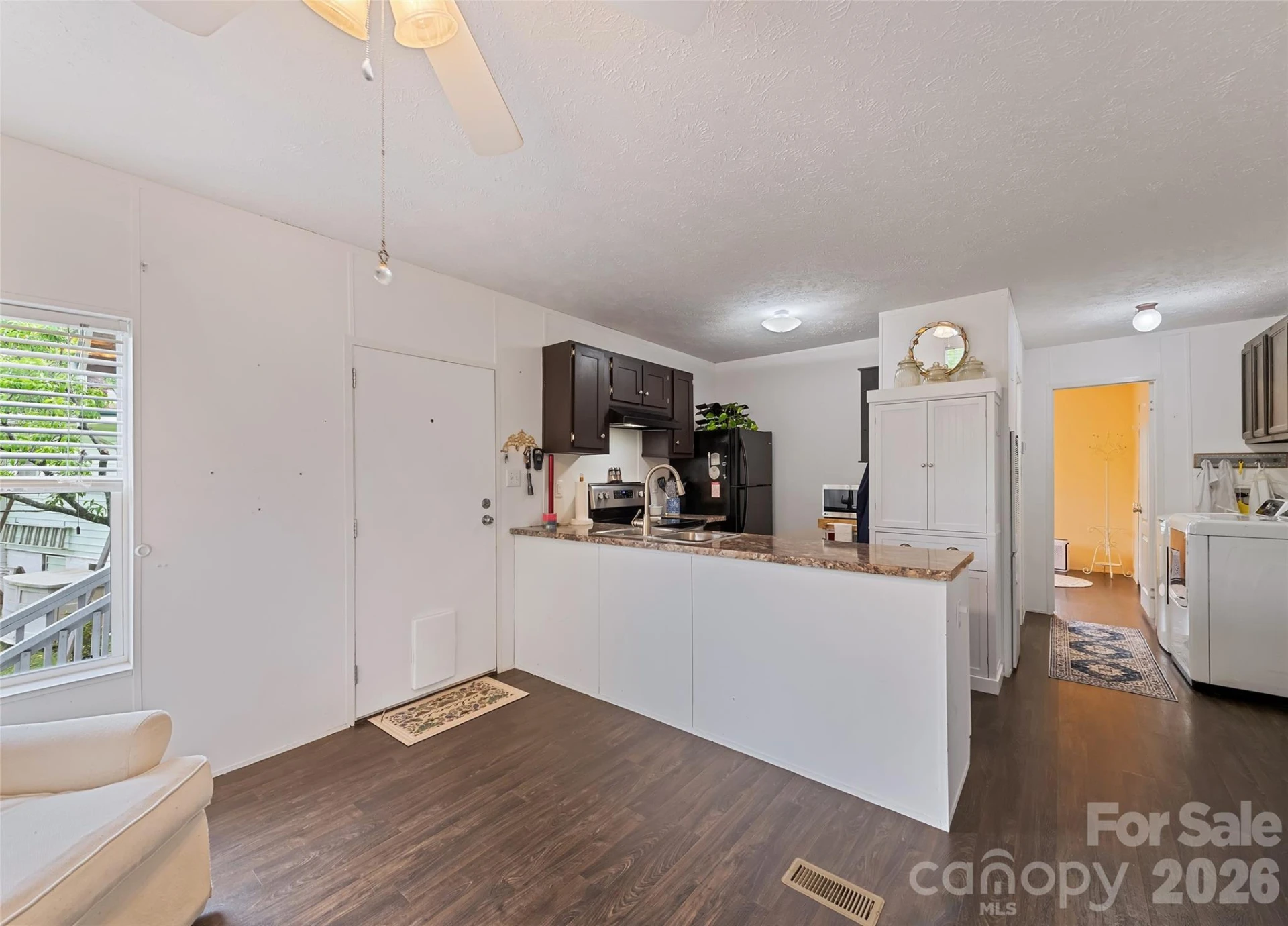 17 King Drive - Photo 5