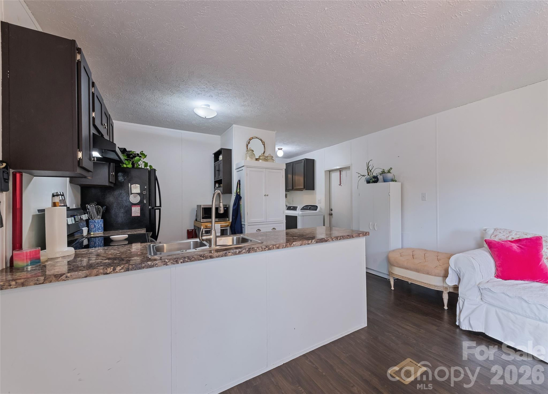 17 King Drive - Photo 6