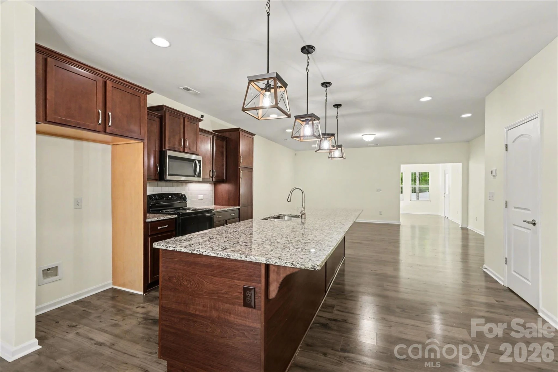 3024 Pinehills Way - Photo 5