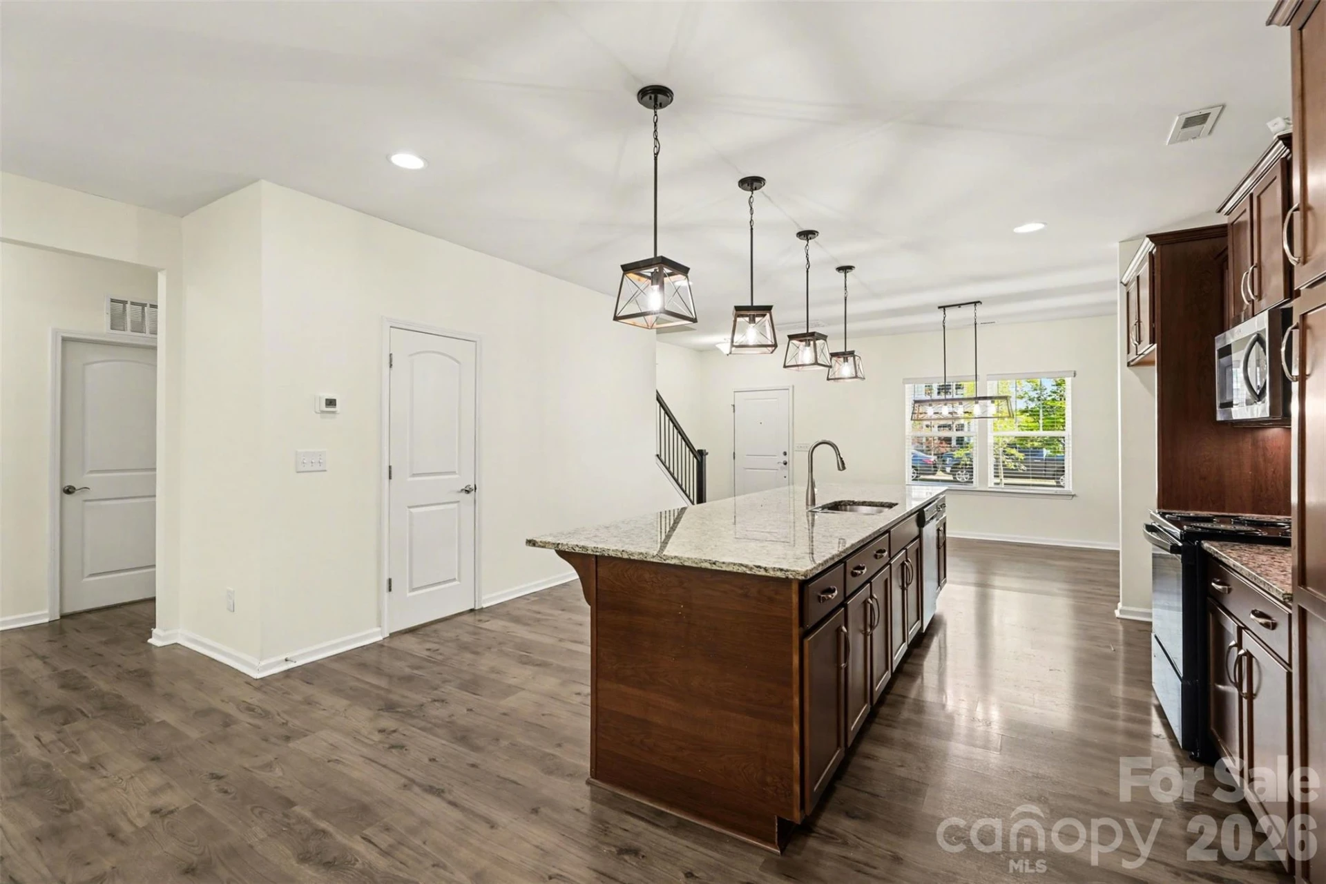 3024 Pinehills Way - Photo 7