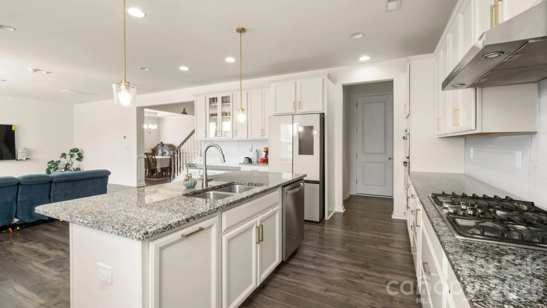 6020 Sayles Way - Photo 11