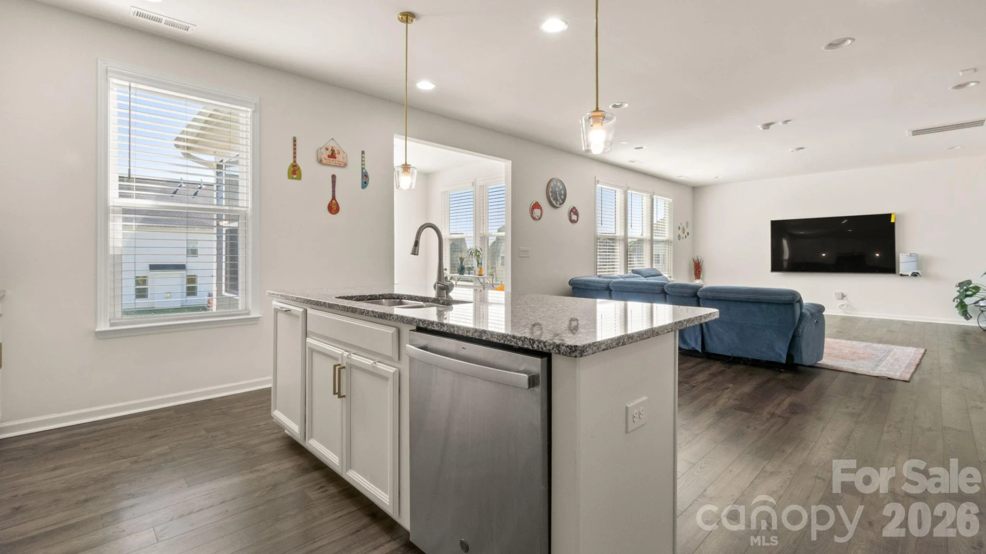 6020 Sayles Way - Photo 18