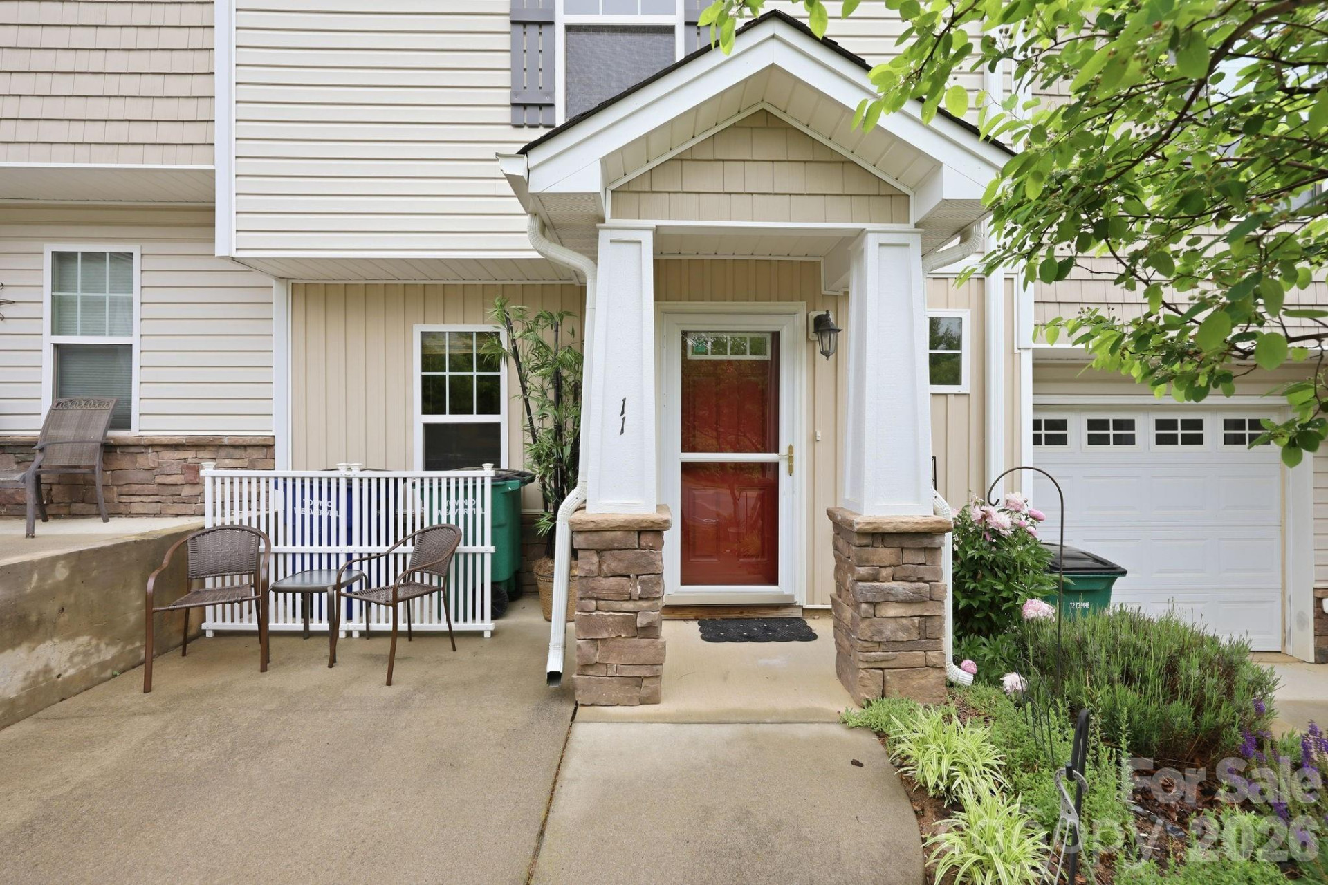11 Athena Avenue - Photo 3