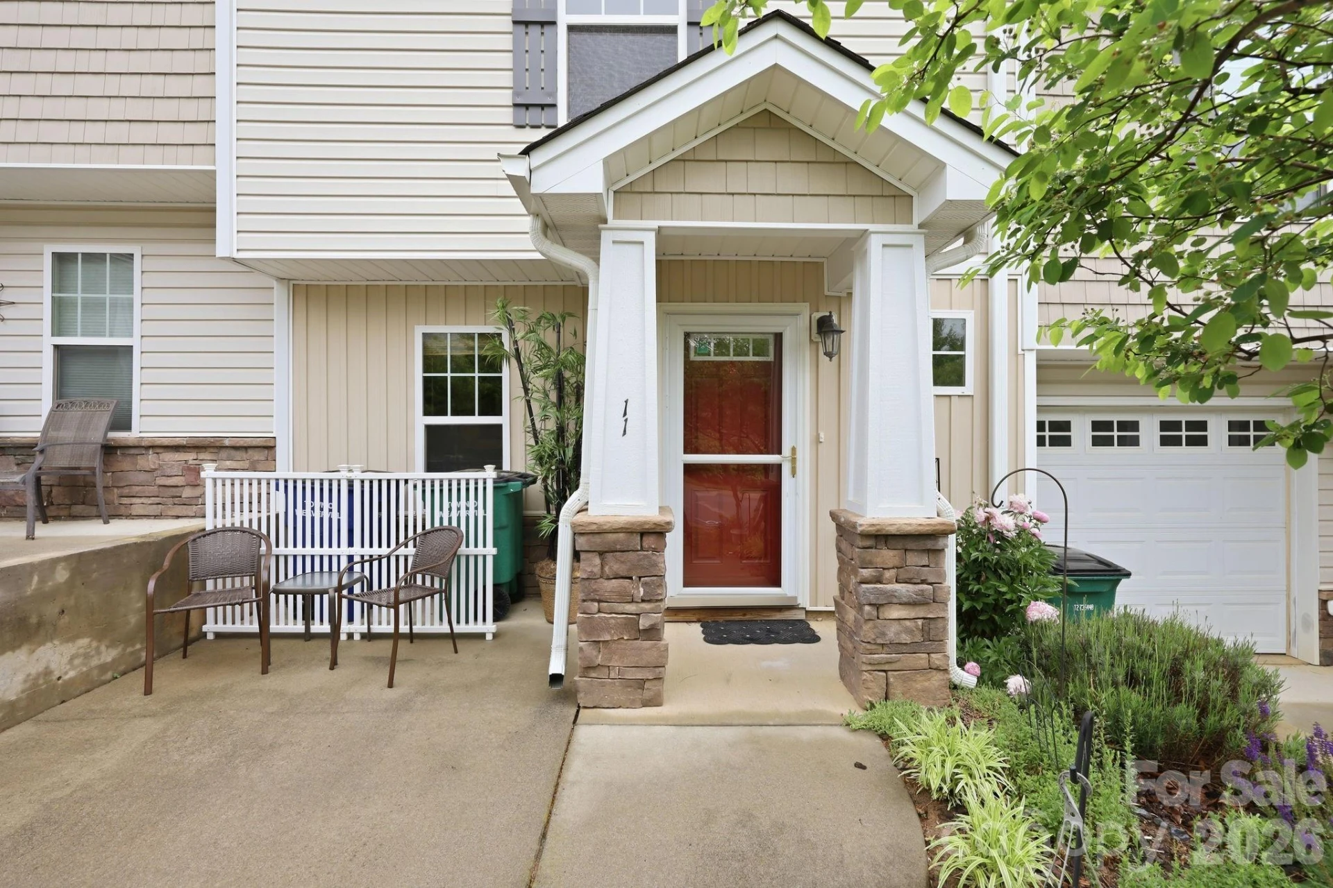11 Athena Avenue - Photo 3