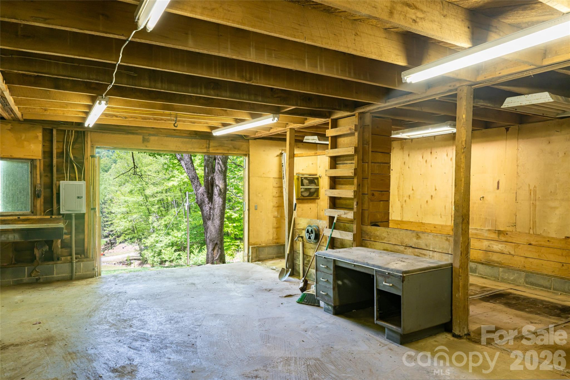 224 Seasons Drive - Photo 41