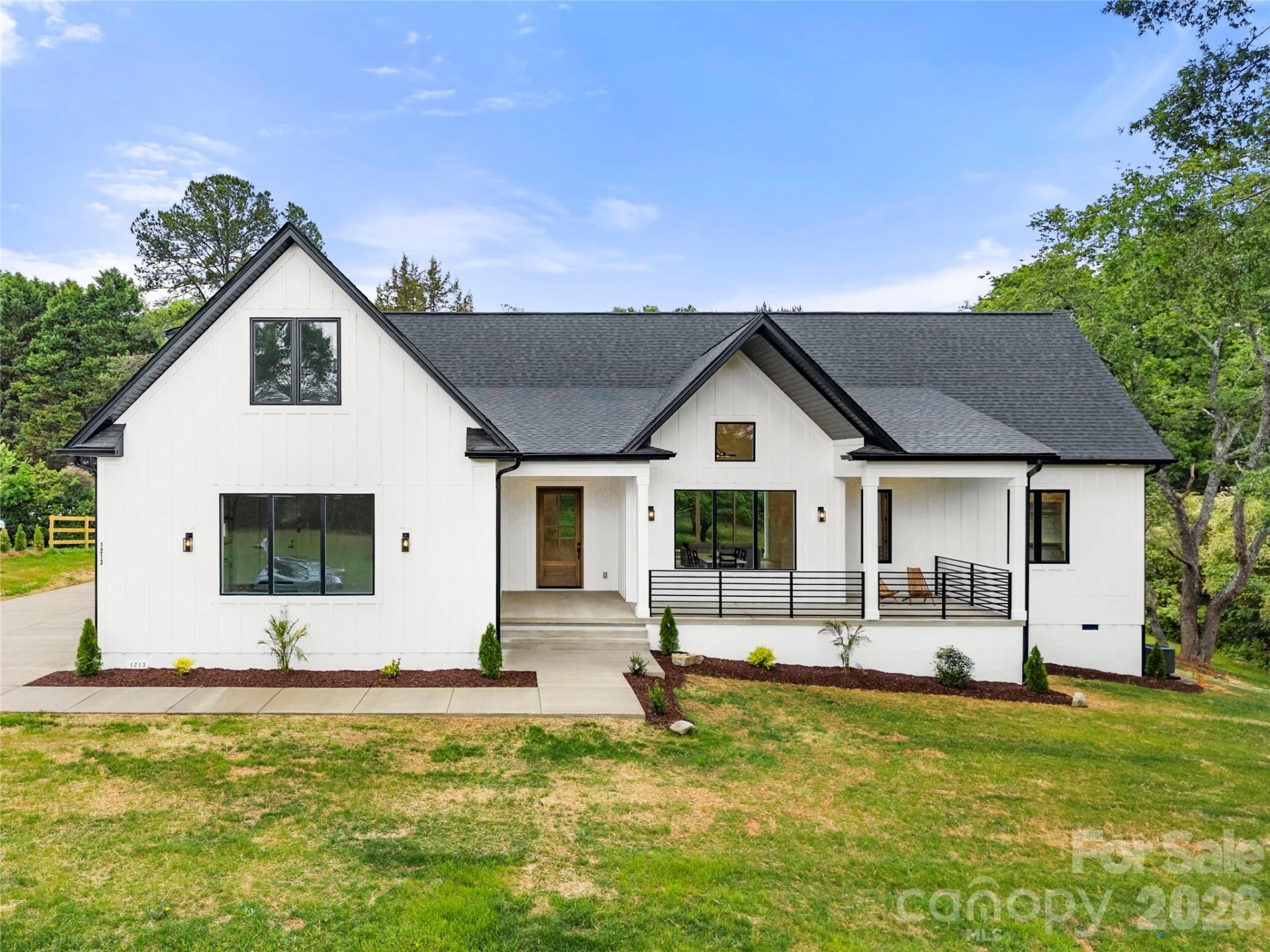 1213 Rosa Drive - Photo 2