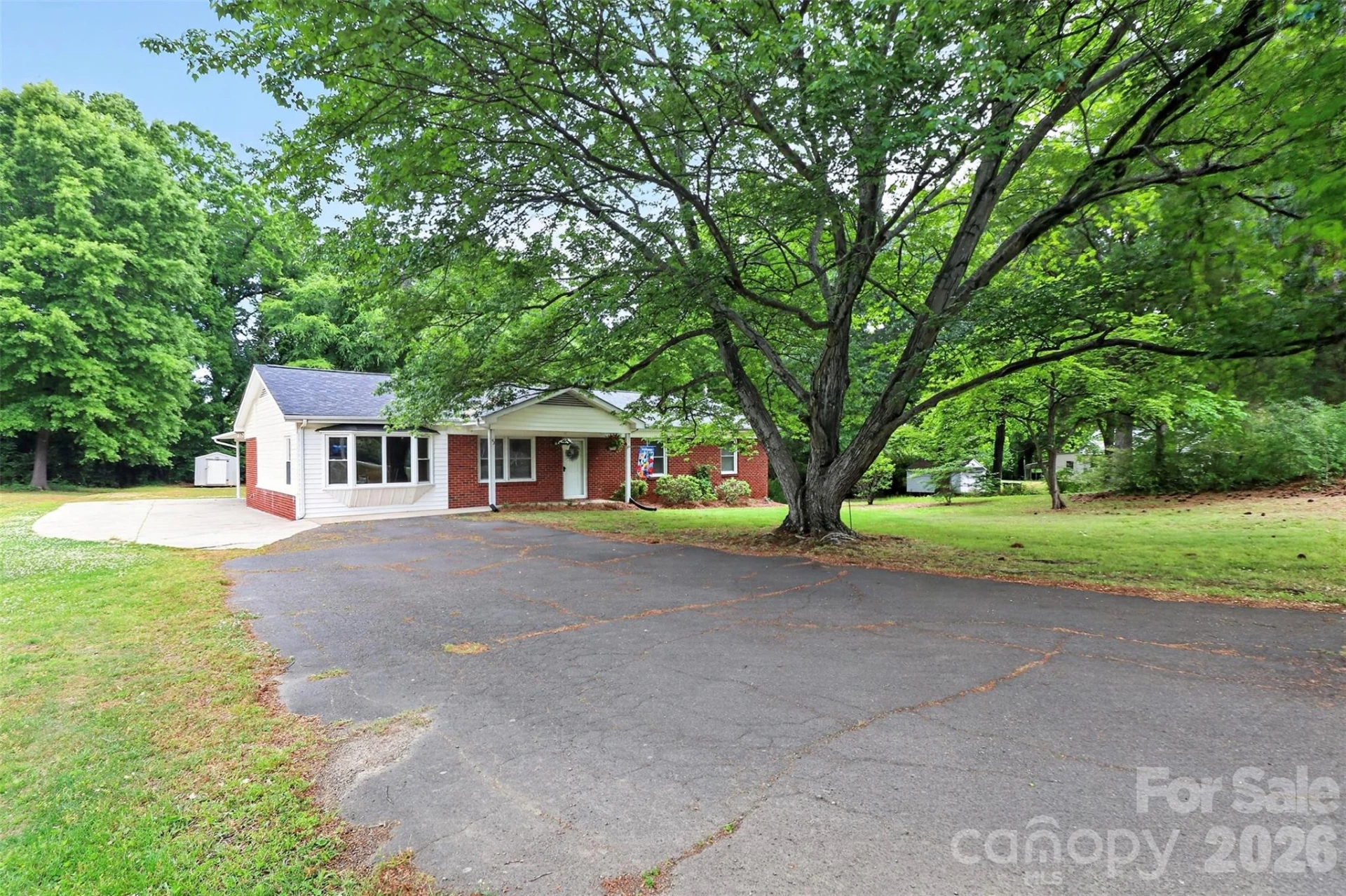 43 Liske Avenue - Photo 2