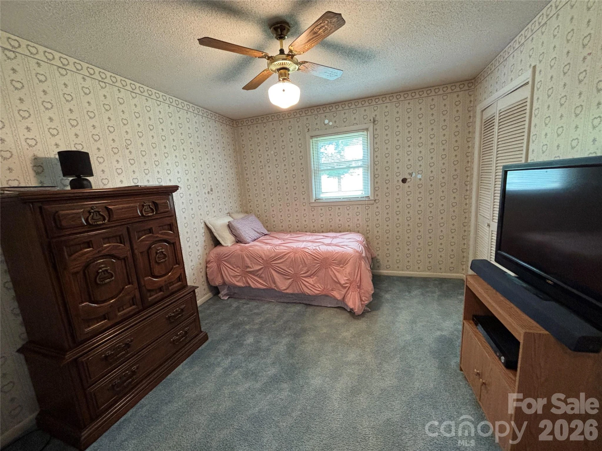 74 Miranda Drive - Photo 24
