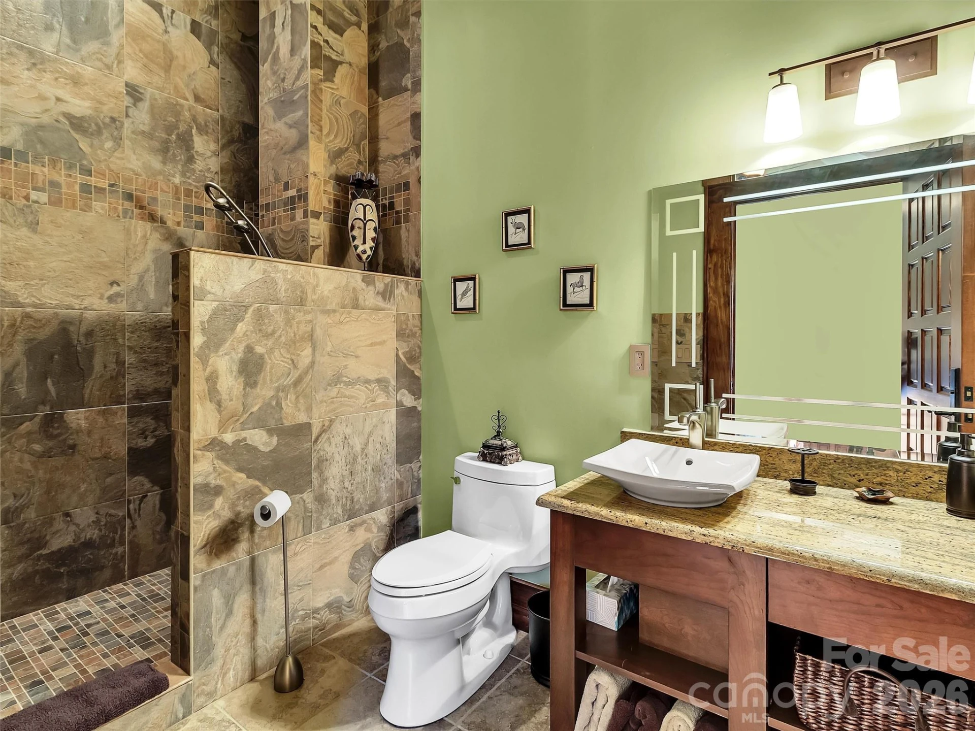 93 Lombard Street - Photo 17