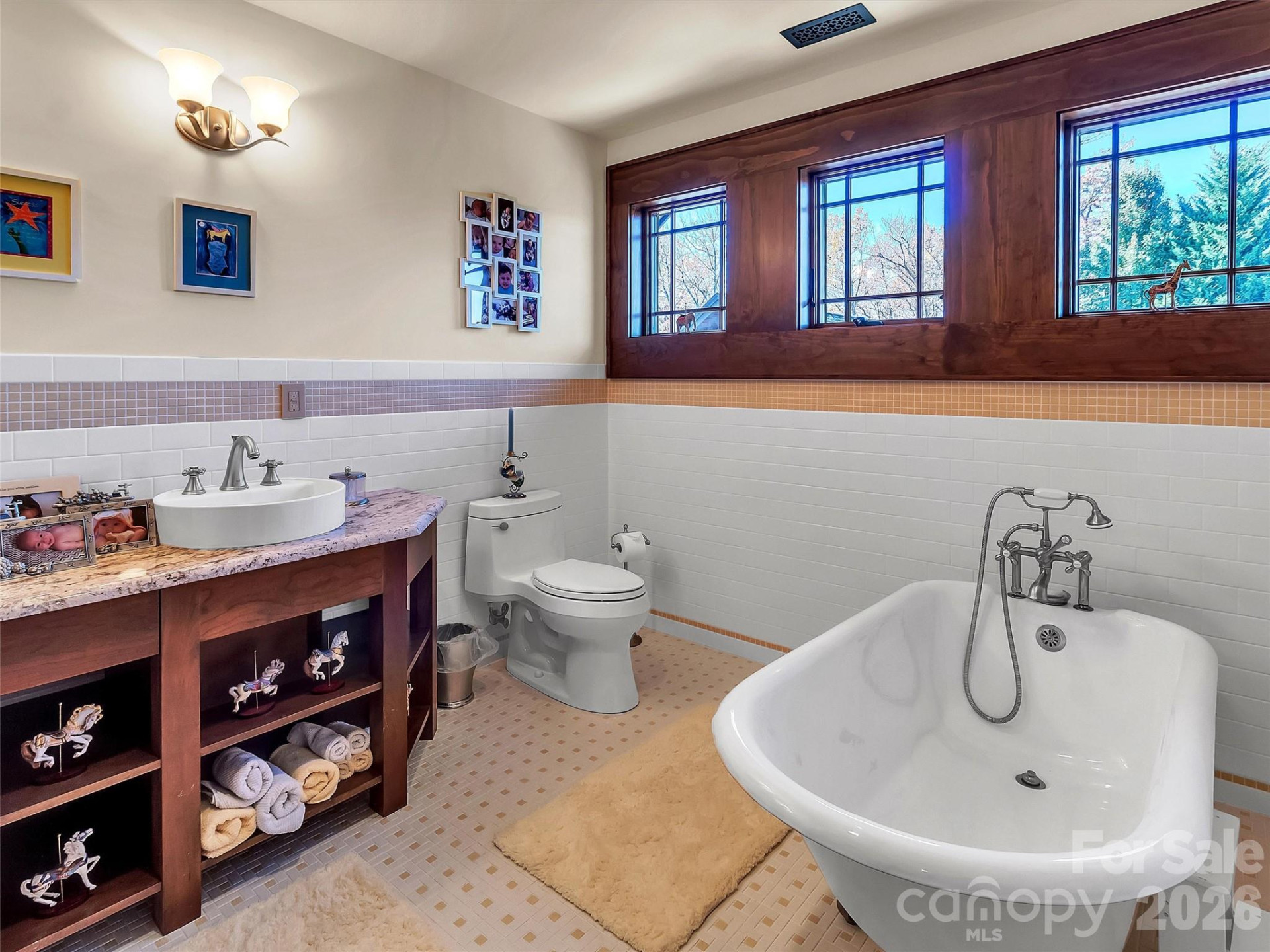 93 Lombard Street - Photo 43