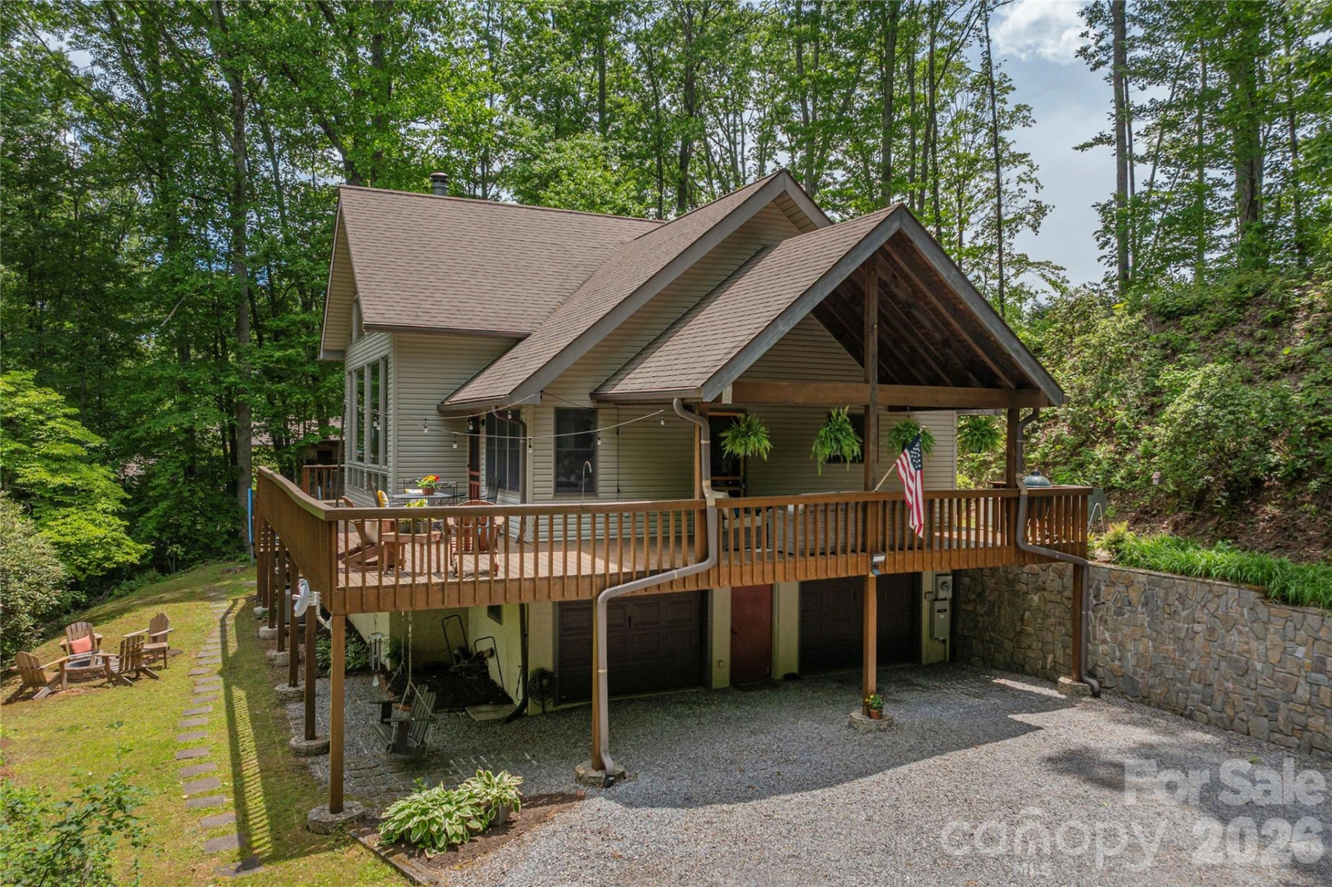 1551 Walnut Creek Road - Photo 2