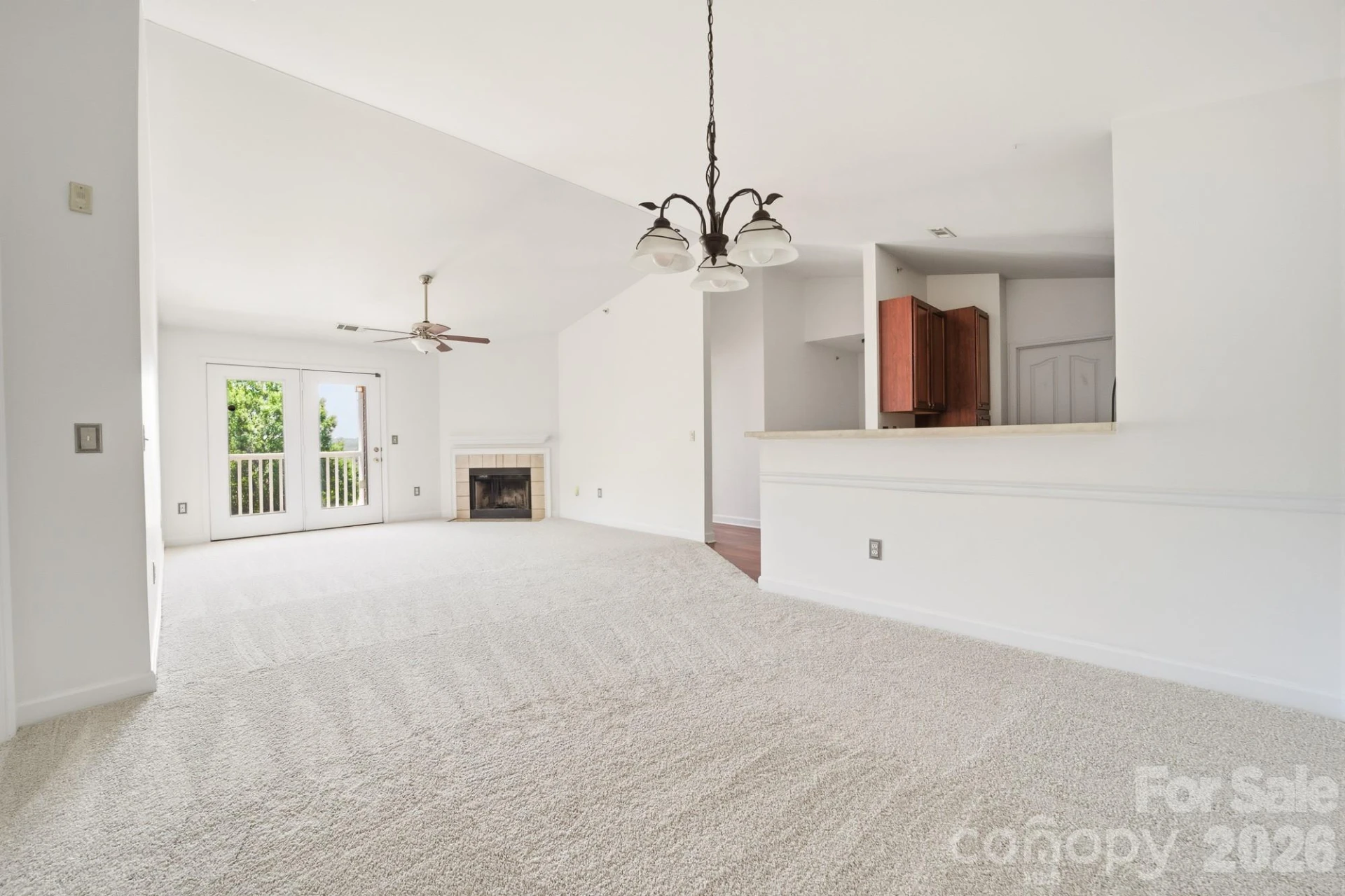 9976 Hyde Glen Court - Photo 14