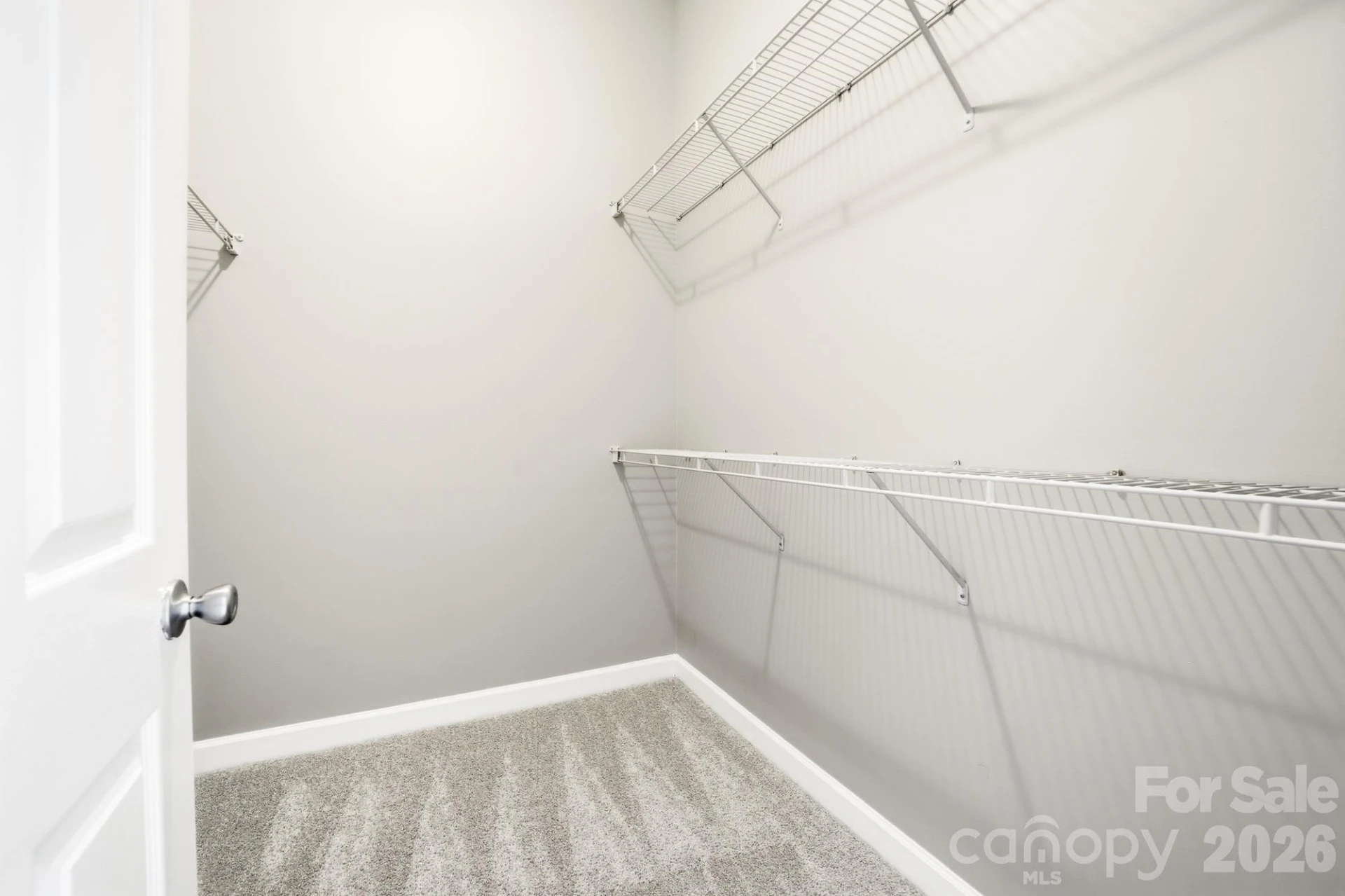 9976 Hyde Glen Court - Photo 19
