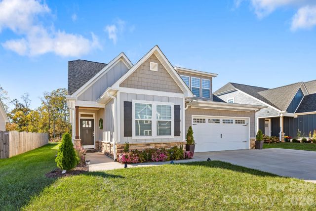 55 Christie Court, Fletcher, NC, 28732