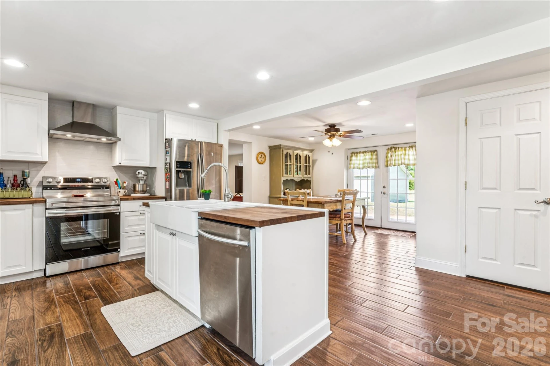 1820 Landsford Road - Photo 11