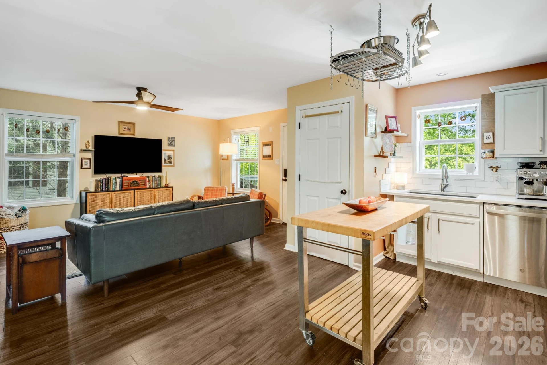 112 Shadowlawn Drive - Photo 11