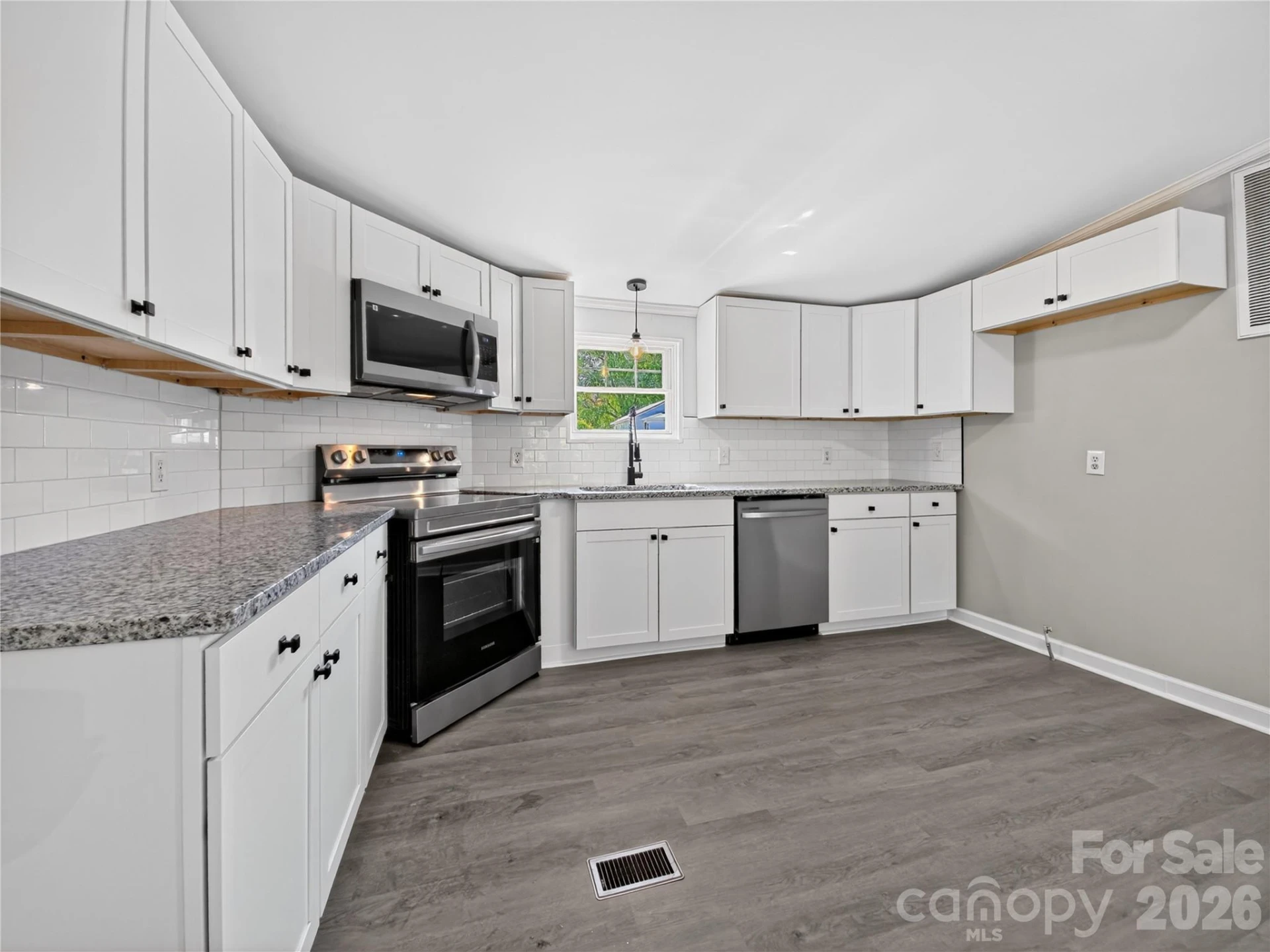 238 Phillips Drive - Photo 6