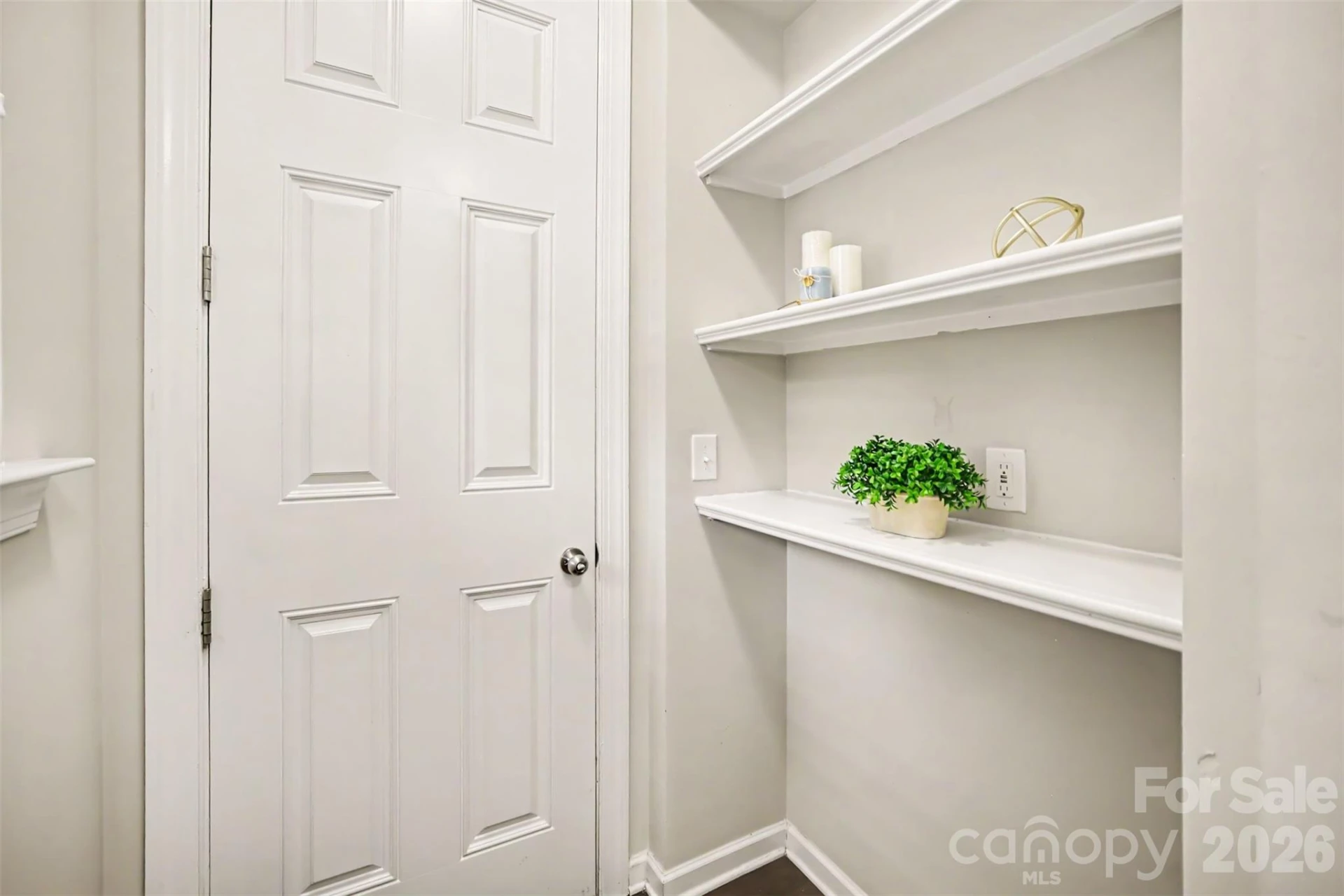 1029 Archibald Avenue - Photo 16