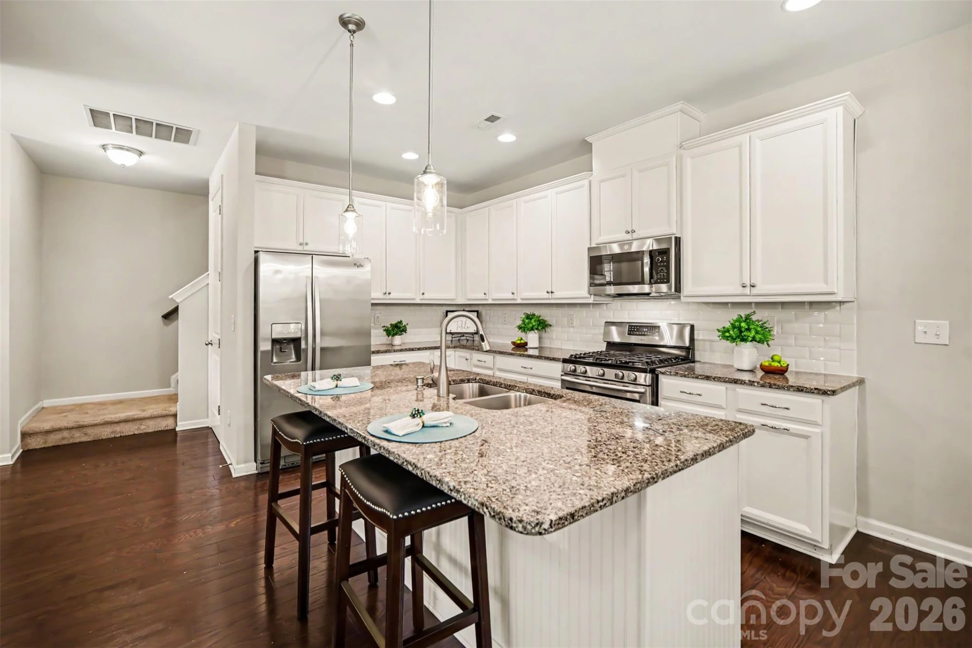 1029 Archibald Avenue - Photo 9