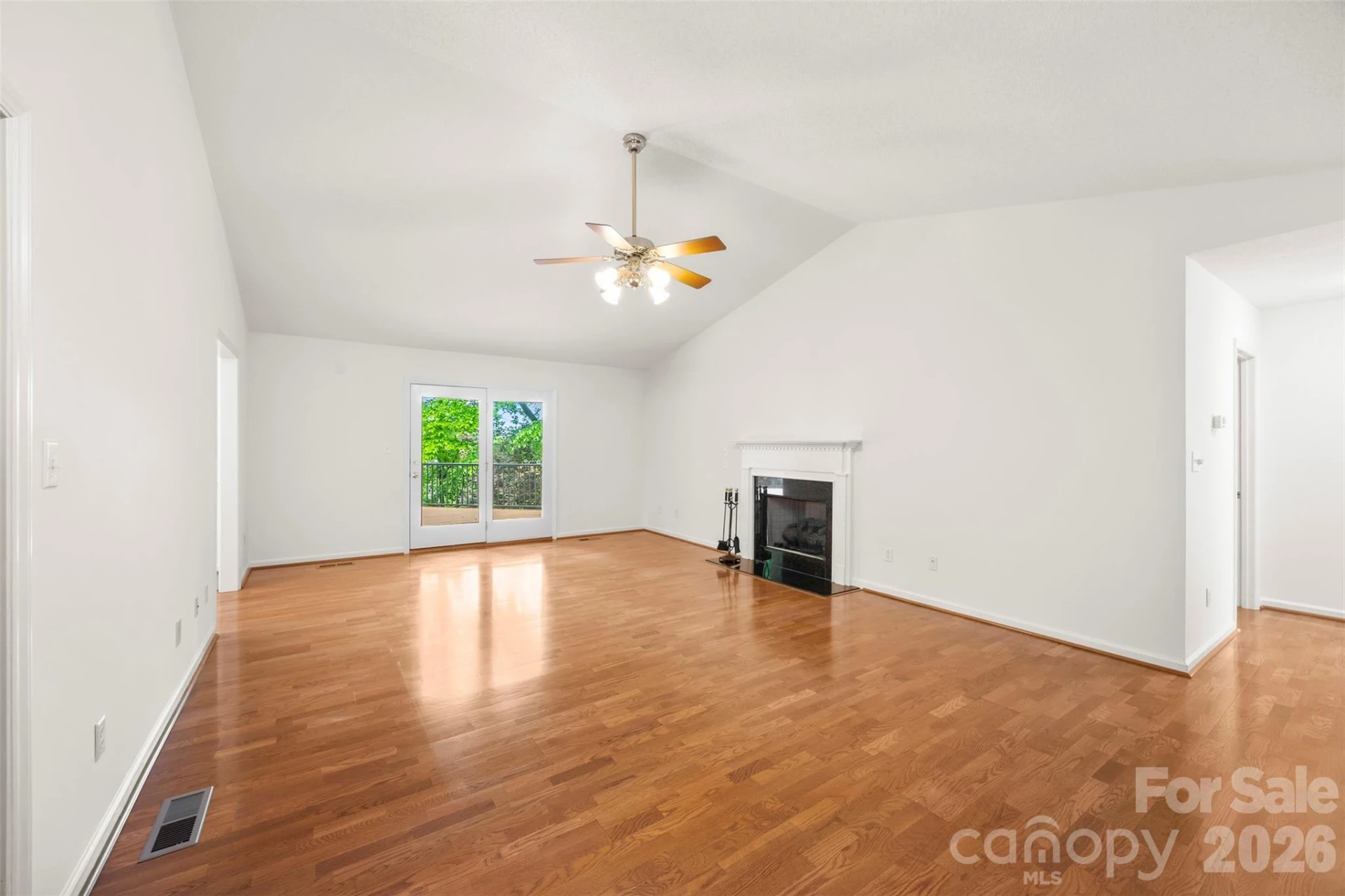 1917 Rucker Road - Photo 4