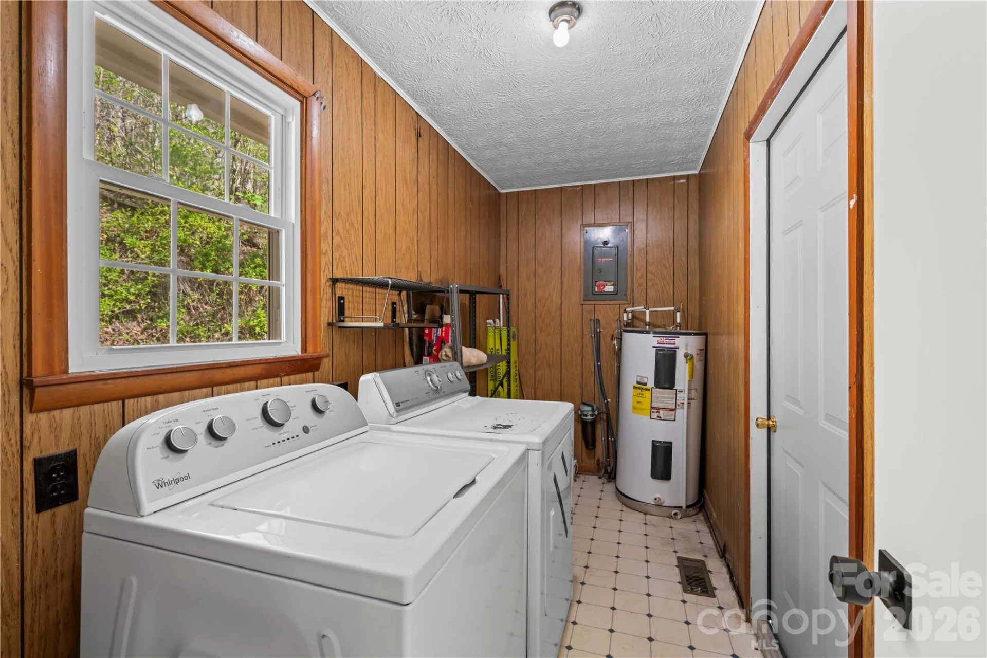 121 Dale Earnhardt Drive - Photo 18