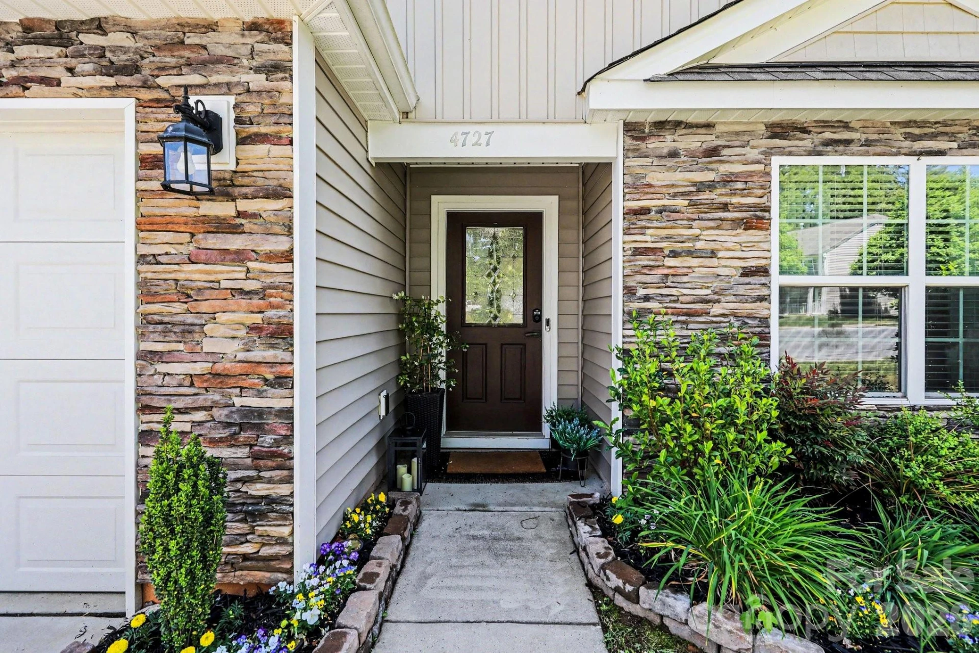 4727 Mcclure Road - Photo 3
