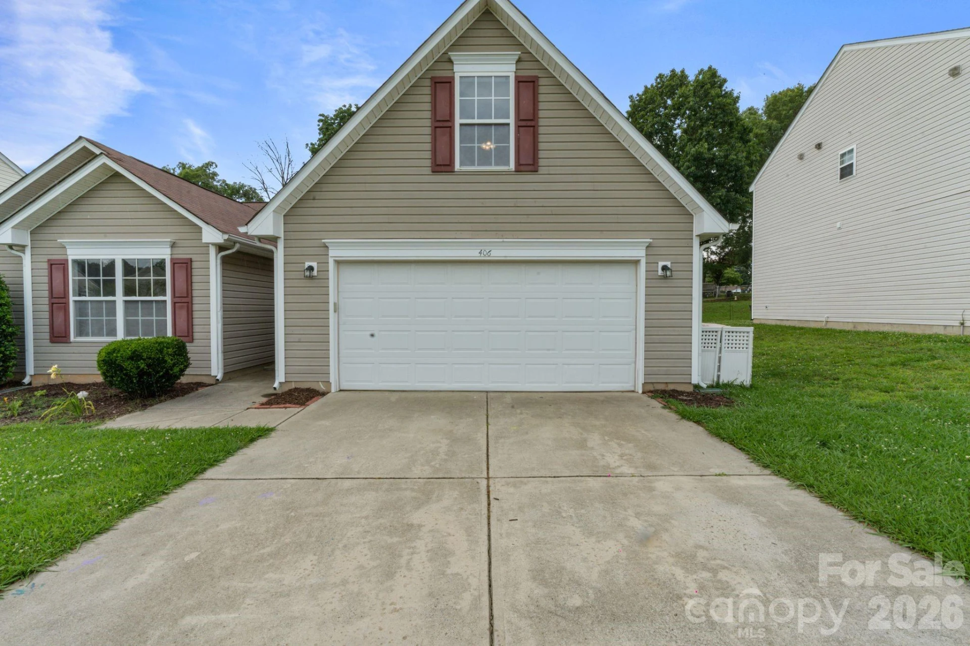 406 Courtland Court - Photo 2