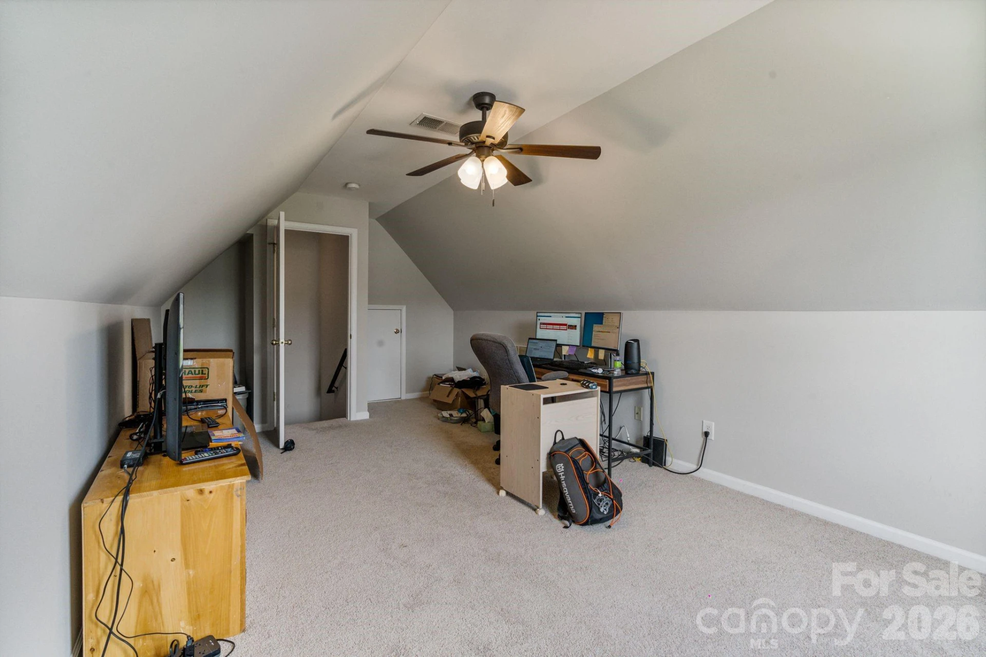 406 Courtland Court - Photo 21