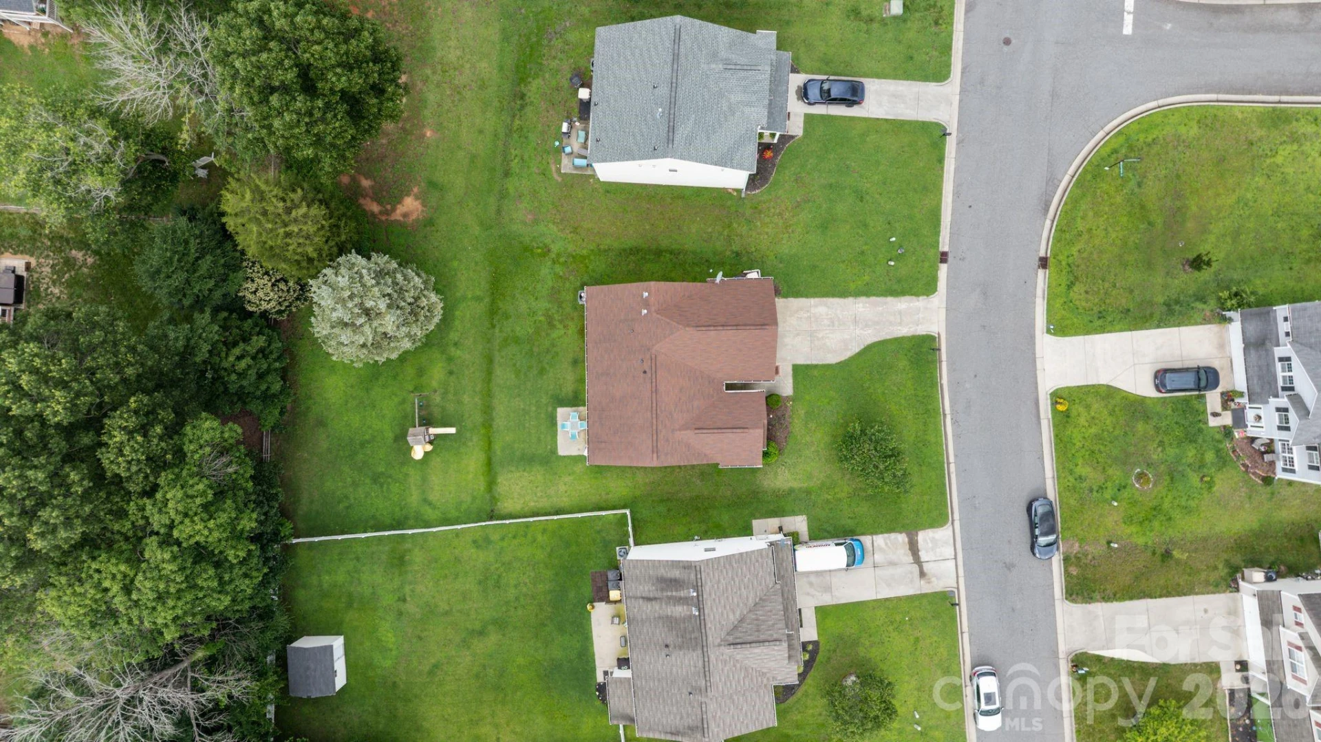 406 Courtland Court - Photo 27