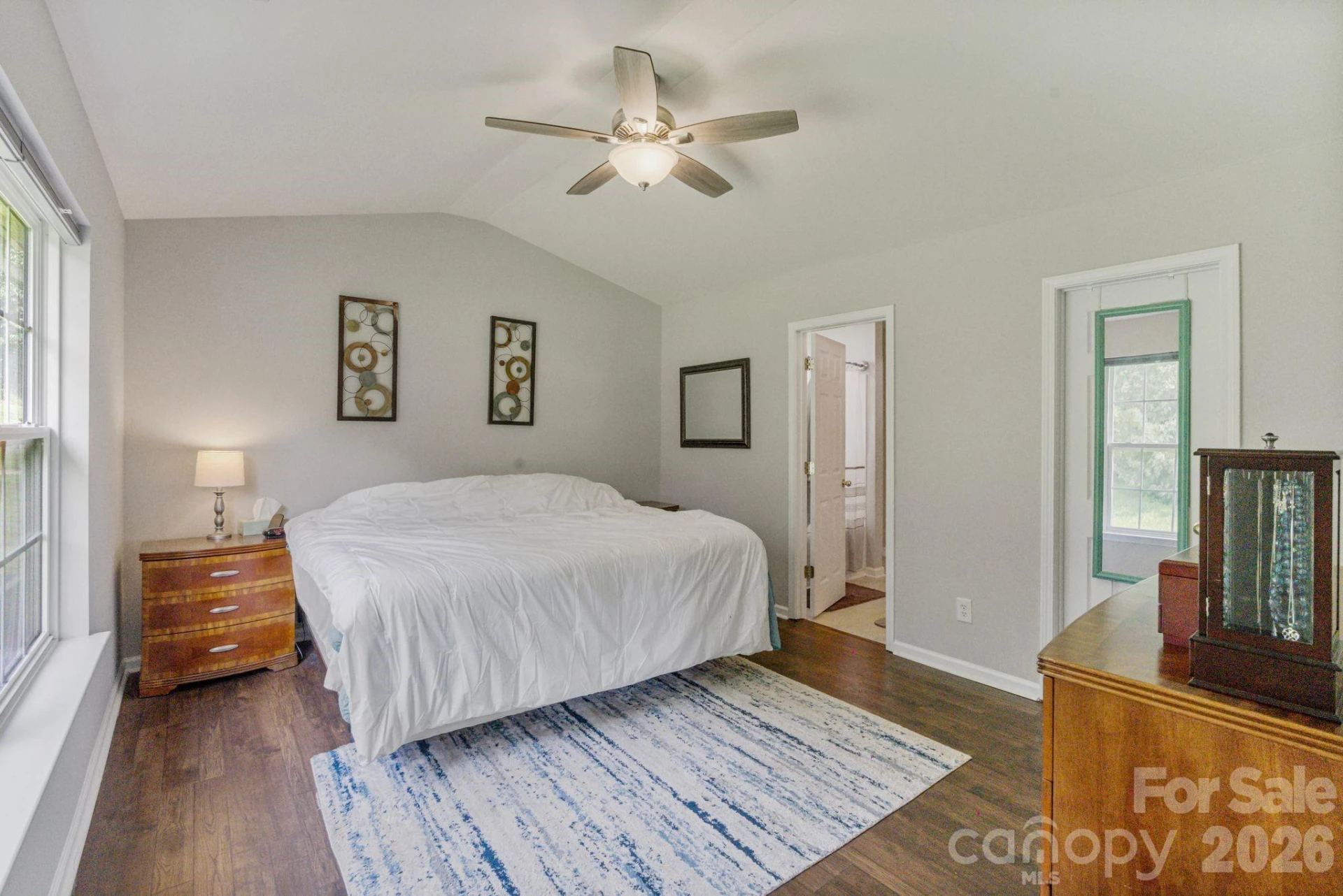 406 Courtland Court - Photo 10