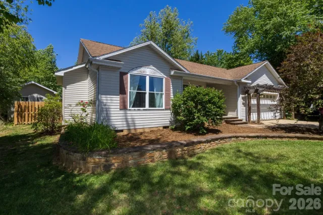 55 Eden Glen Road, Black Mountain, NC, 28711
