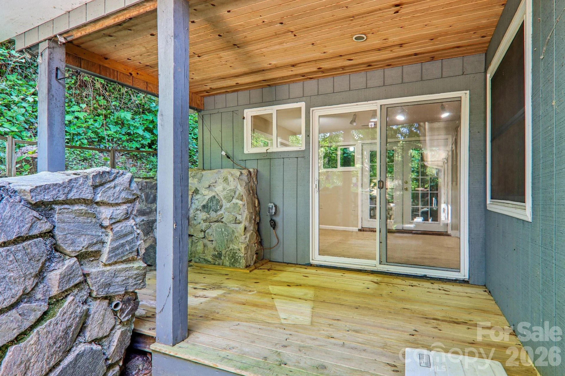 224 Highlands Loop - Photo 38