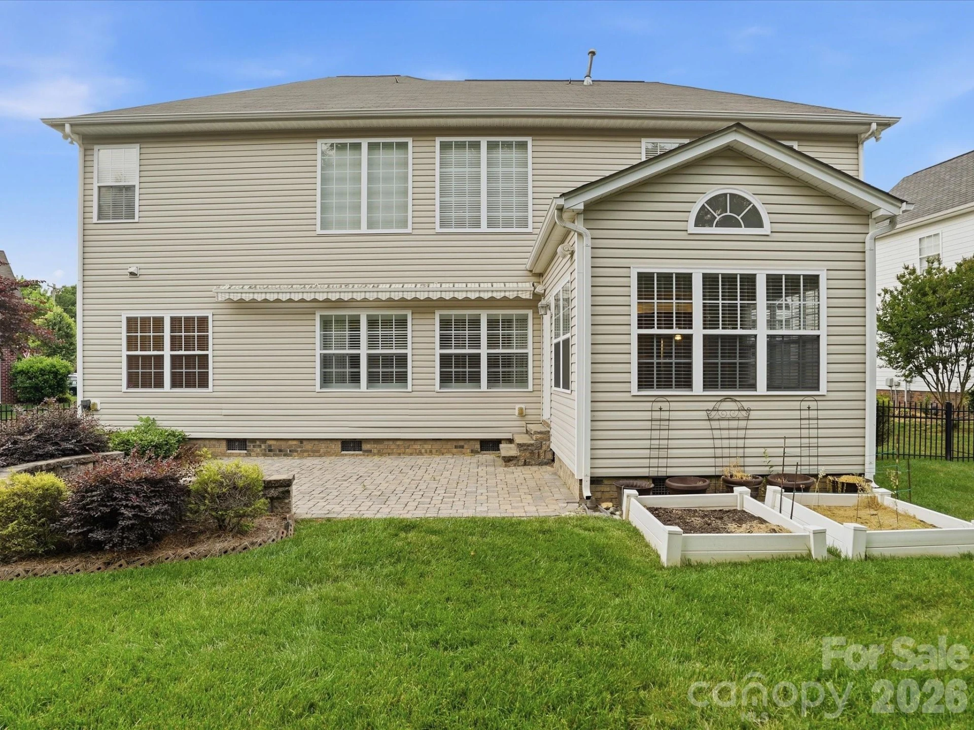 2027 Fripp Lane - Photo 43