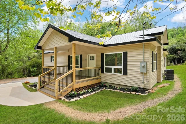 22 Ilyas Way, Waynesville, NC, 28786