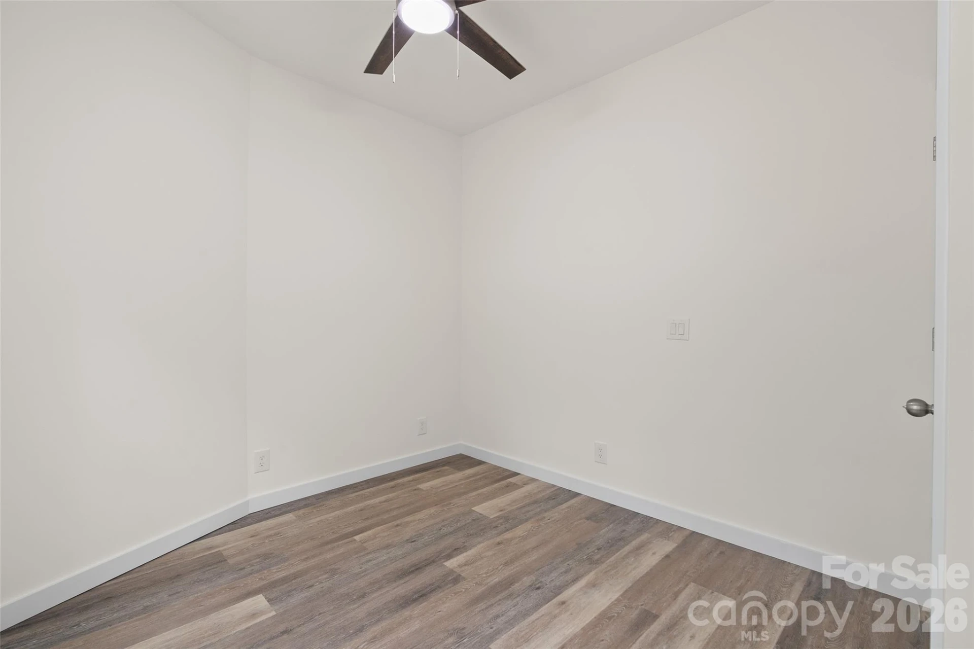 22 Ilyas Way - Photo 25