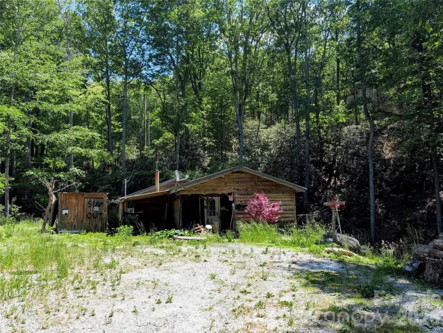 1034 Kyles Creek Road, Hendersonville, NC, 28792