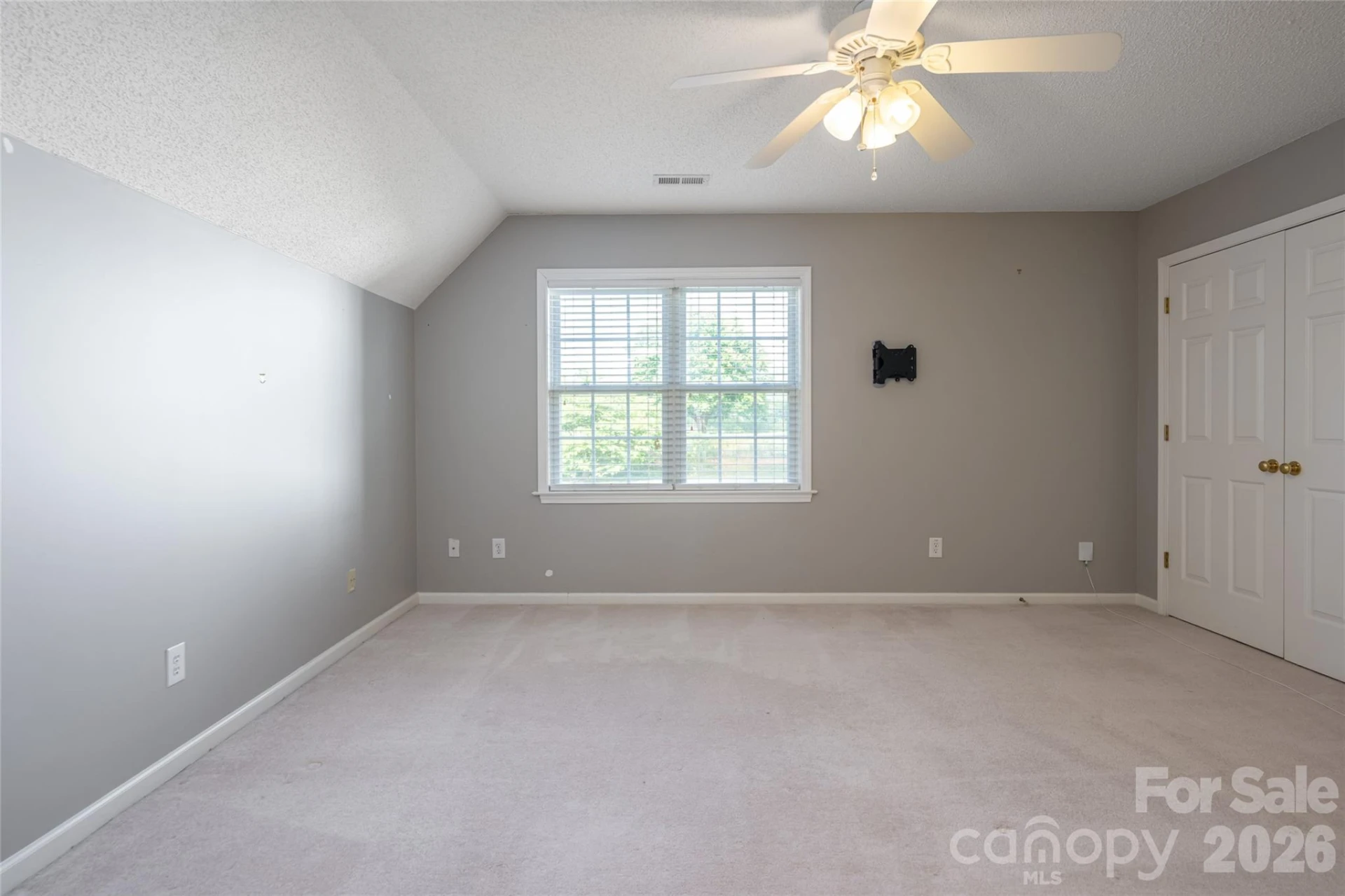 48 Brownstone Court - Photo 32