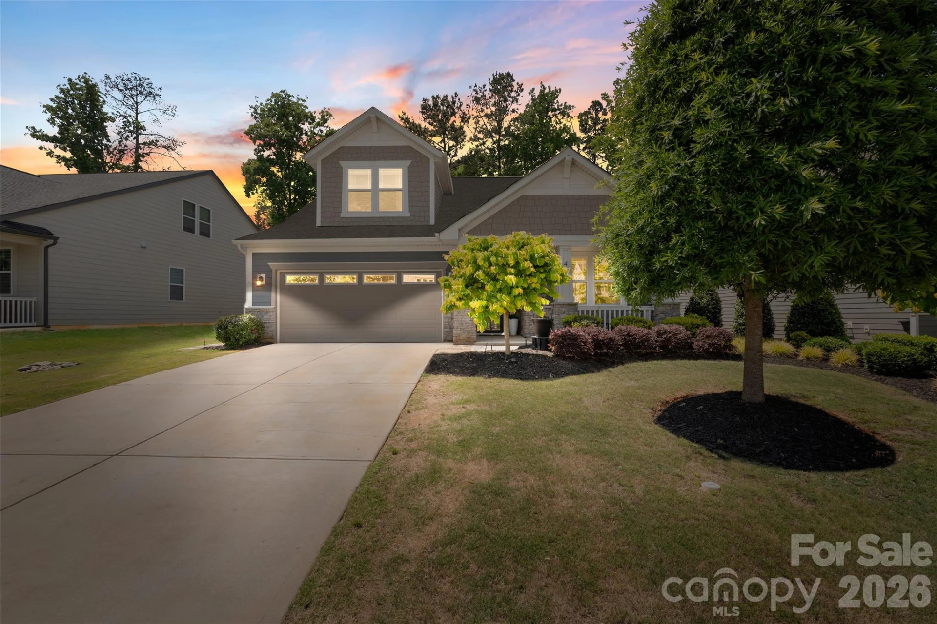 445 Sandbar Point